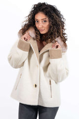 Exklusiver Damen-Alpakamantel von Yanitsa in Weiß