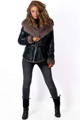 Ekskluzywny damski płaszcz ze skóry jagnięcej Alexiana