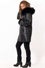 Women's exclusive lambskin coat Bisera with Fox