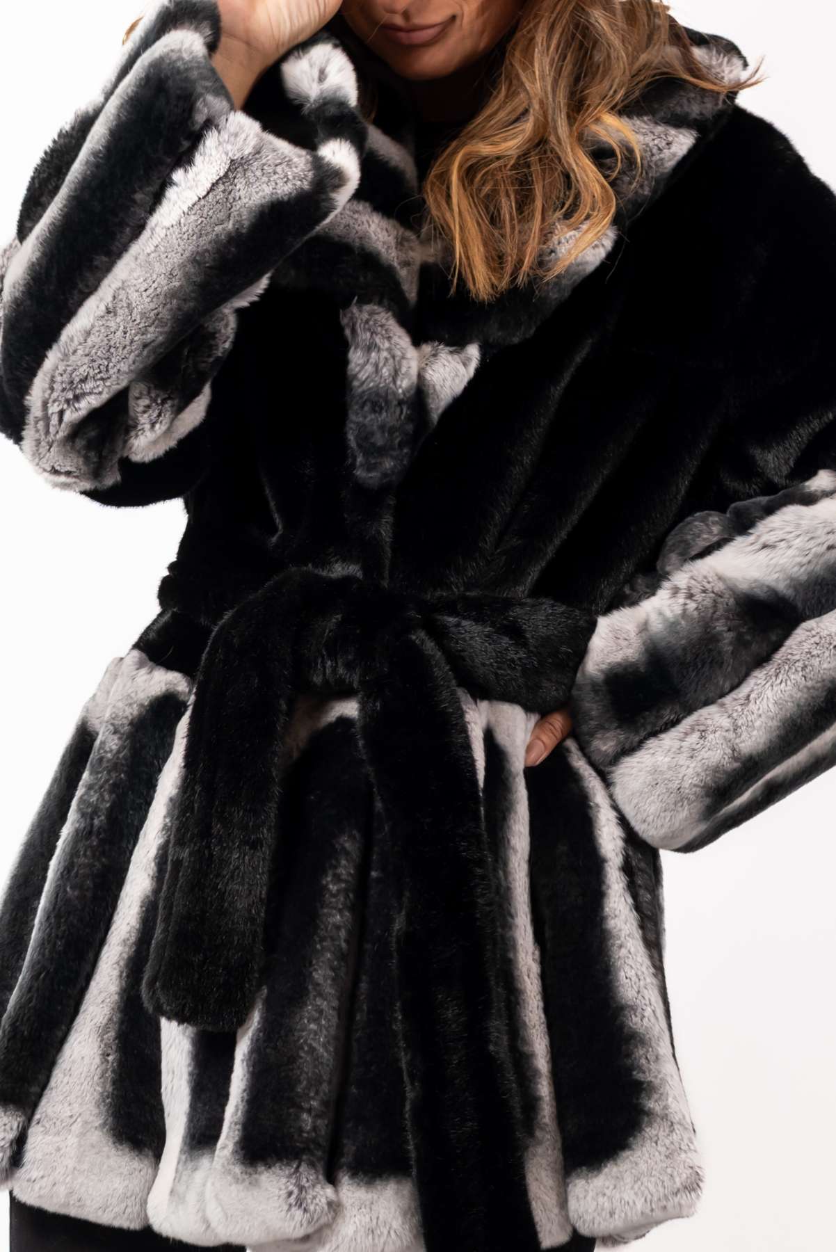 Women's chinchilla coat Alina Natural