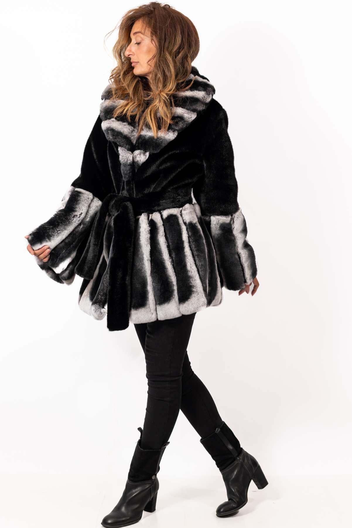 Women's chinchilla coat Alina Natural
