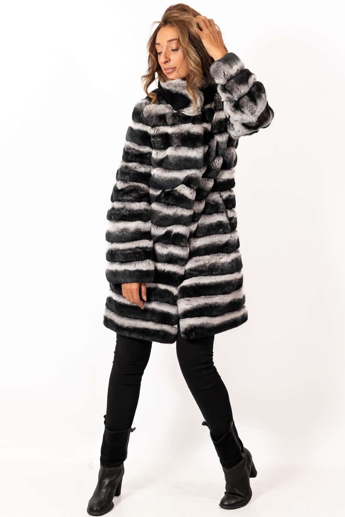 Women's chinchilla coat Valeria 2 in 1