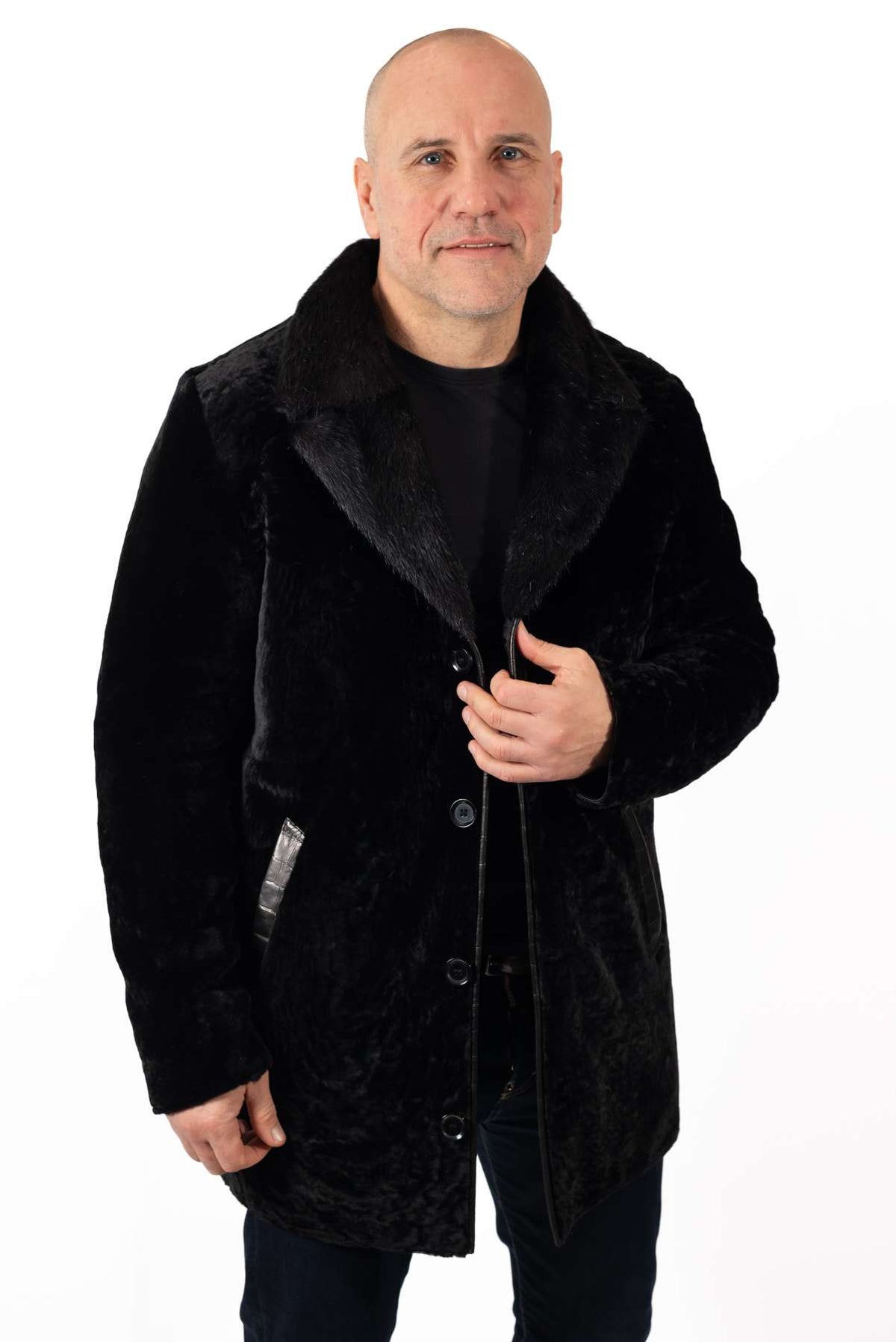 Men's coat Eric from Astragan with mink collar