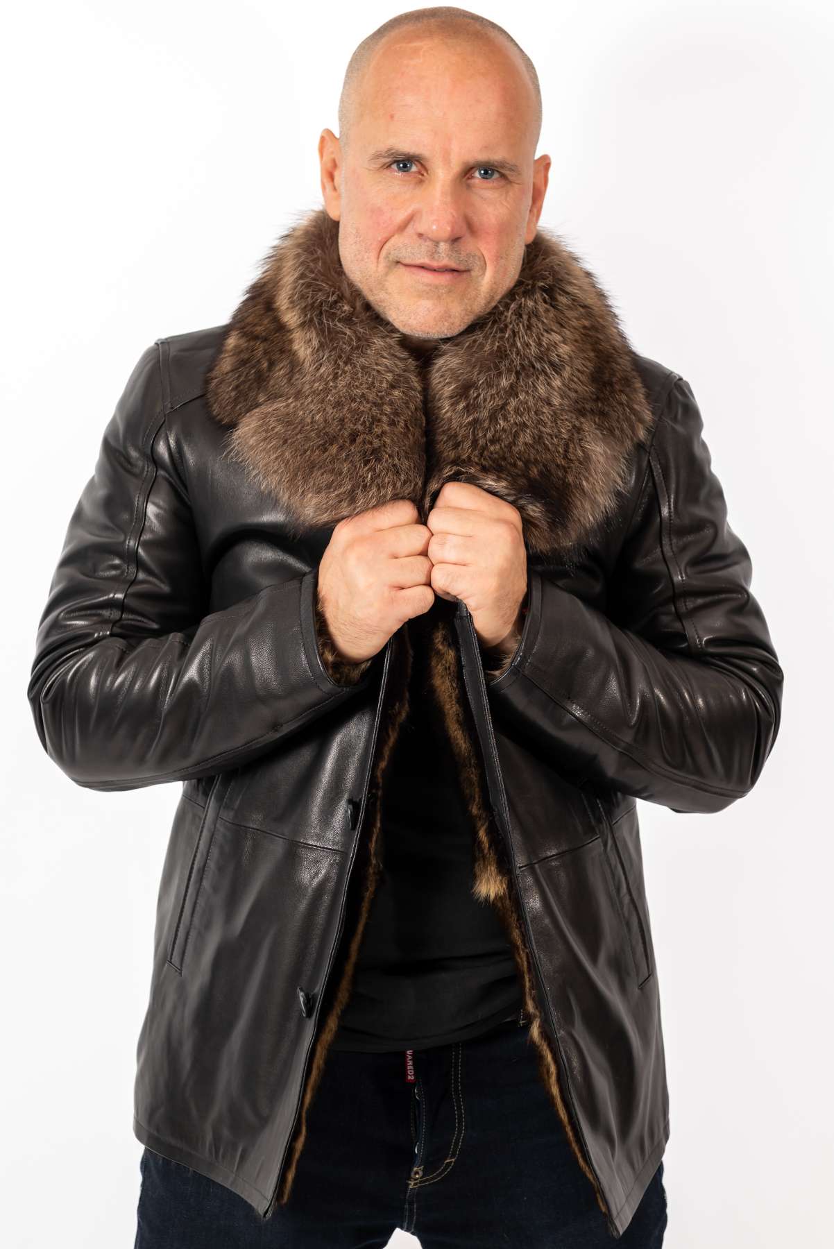 Men's Coat Douglas Black with Wolf collar