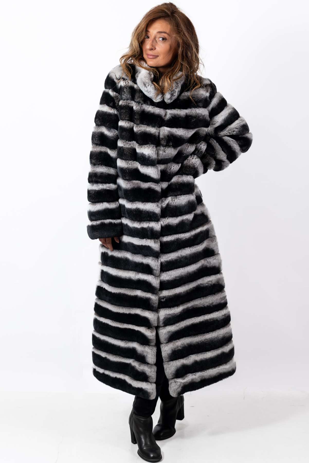 Women's chinchilla coat Valeria Long