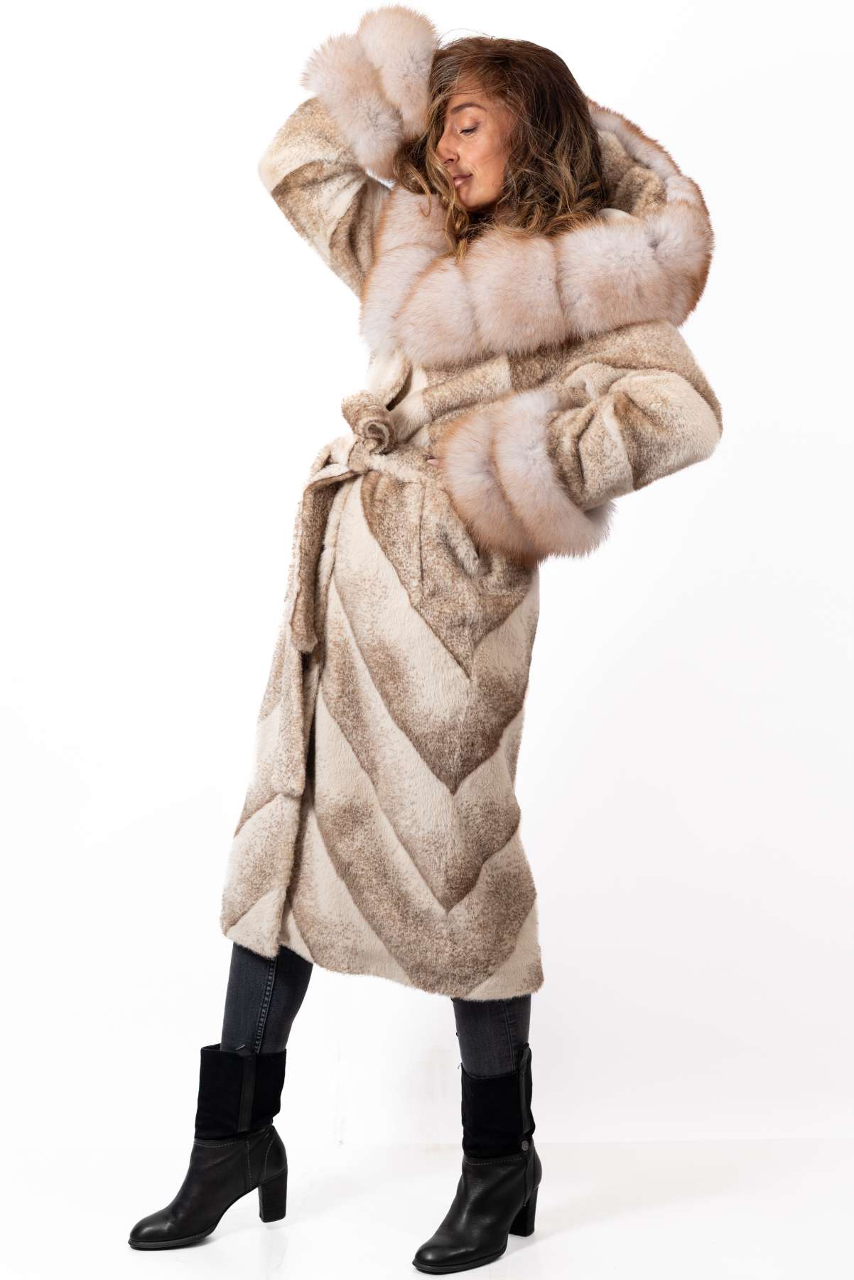 Women's exclusive alpaca coat Liana