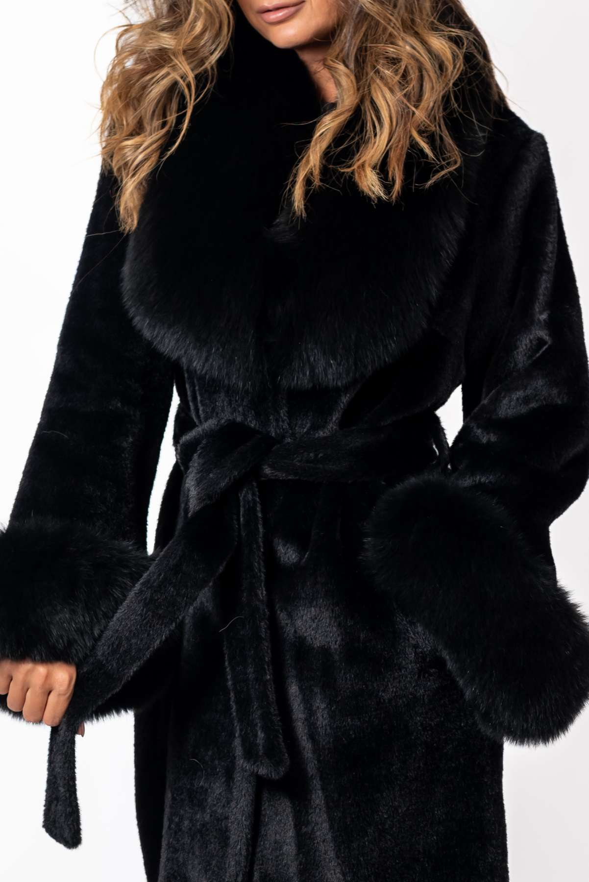 Women's exclusive alpaca coat Ava Black