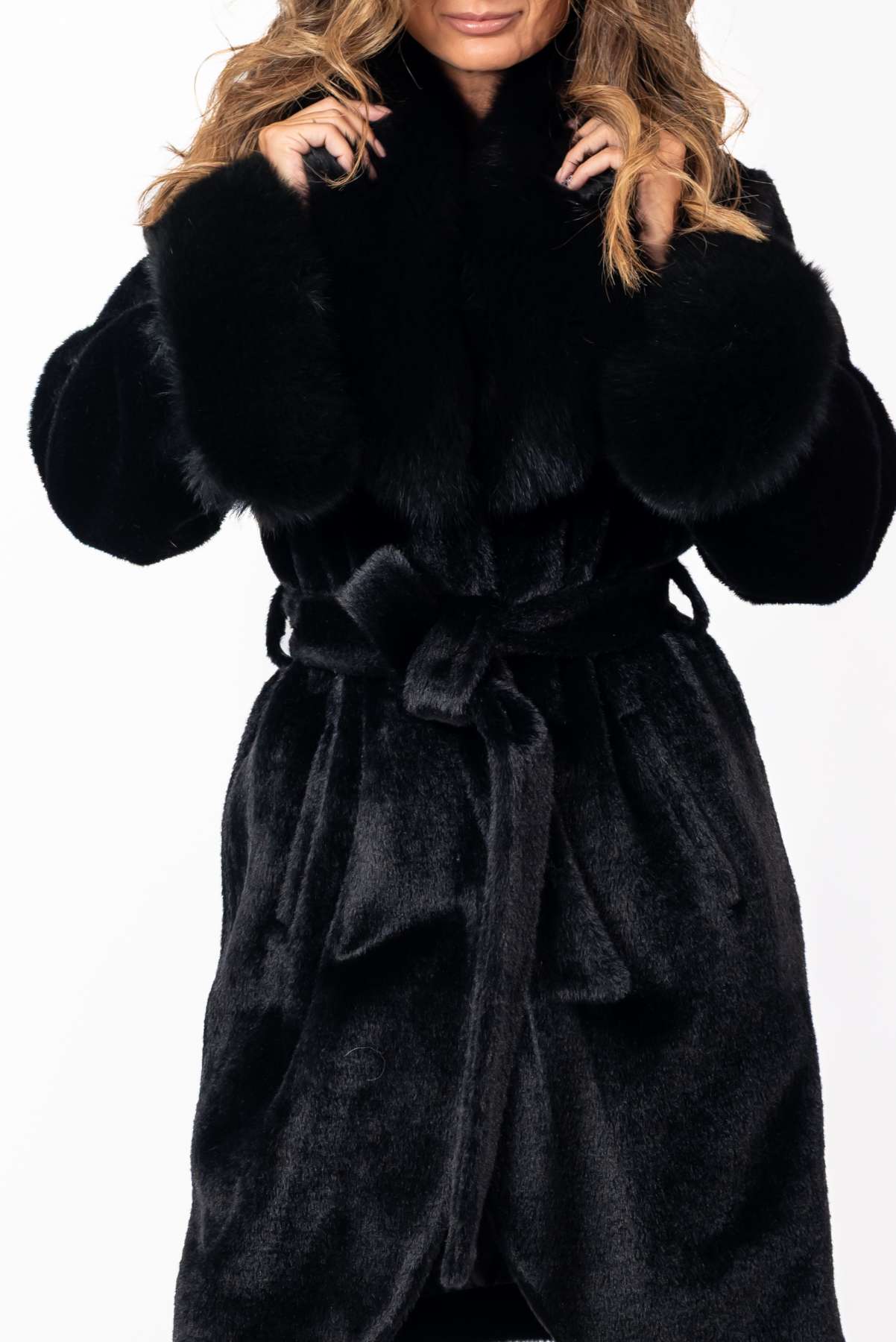 Women's exclusive alpaca coat Ava Black