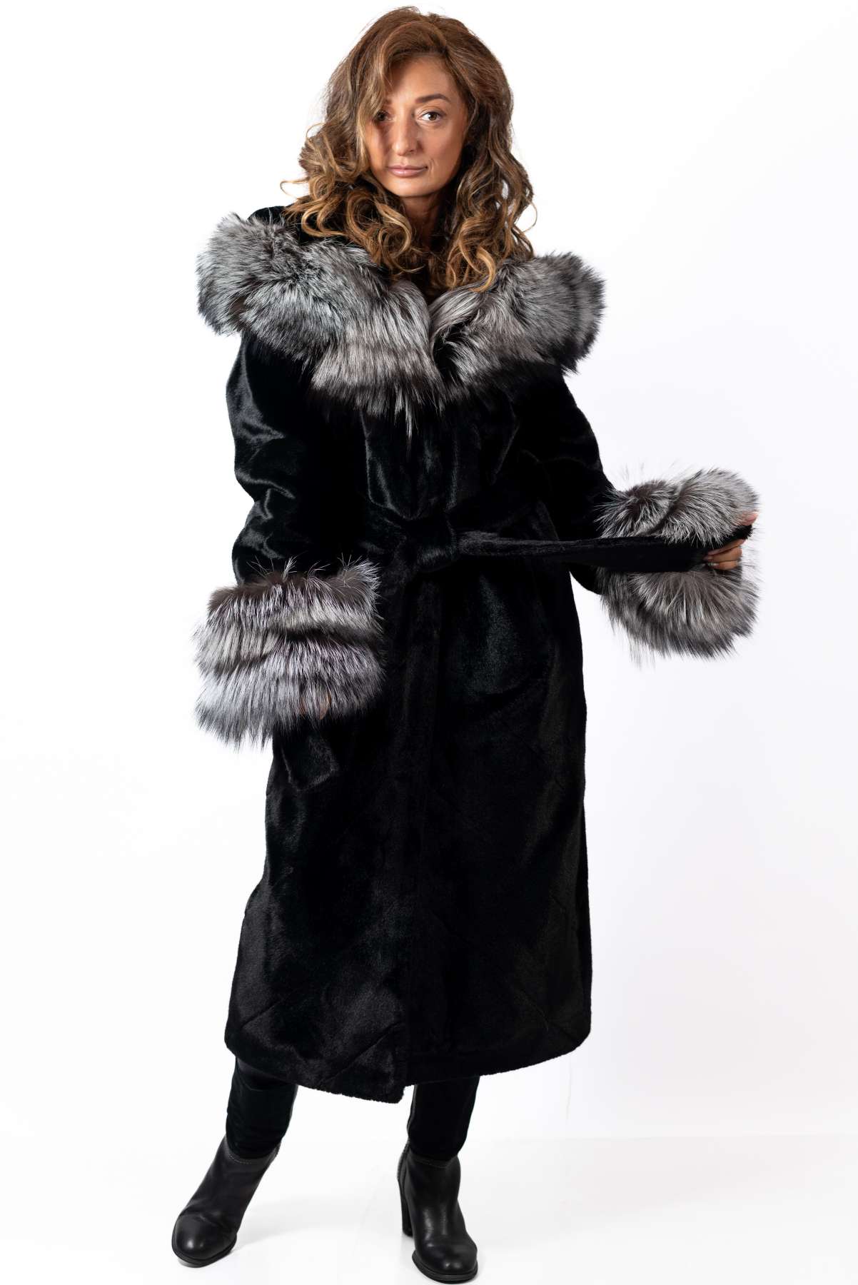 Women's exclusive alpaca coat Liana Black