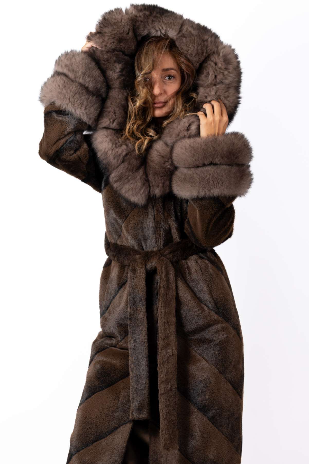 Women's exclusive alpaca coat Liana Brown