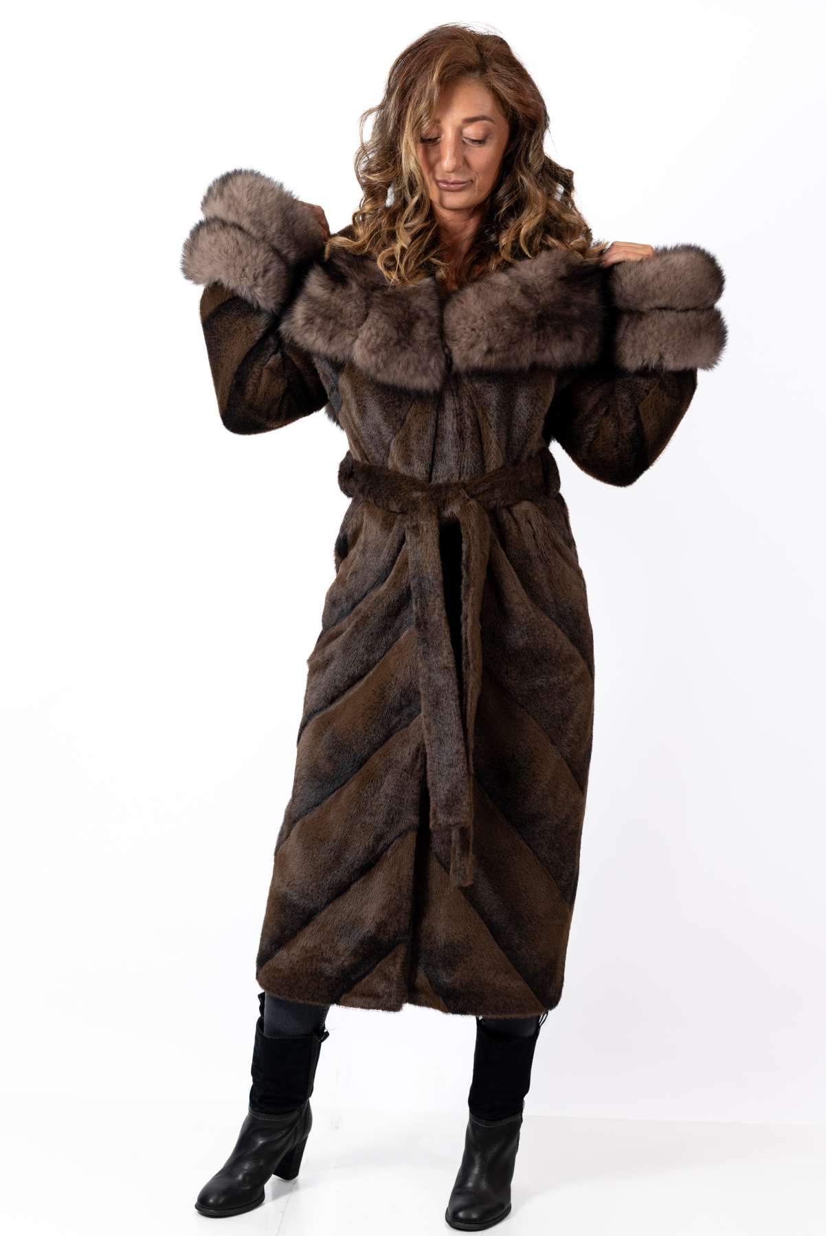 Women's exclusive alpaca coat Liana Brown