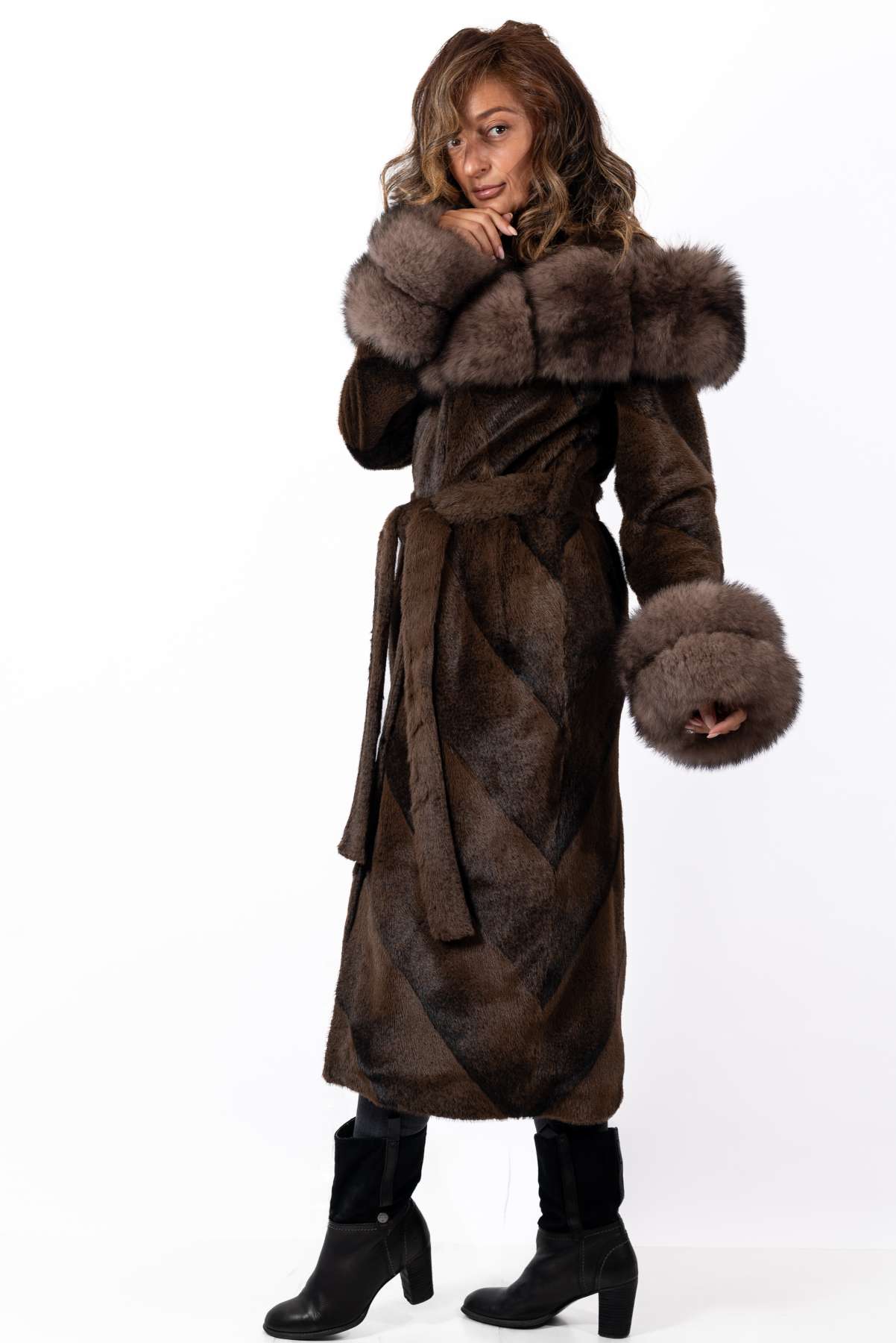 Women's exclusive alpaca coat Liana Brown