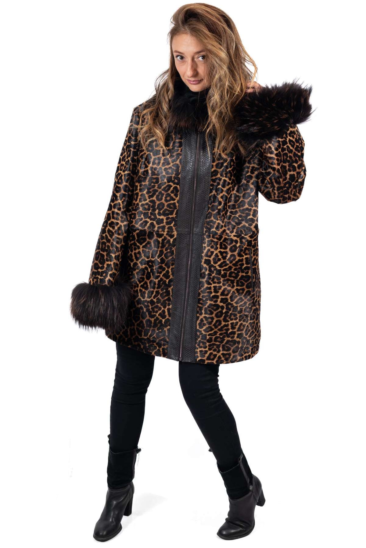 Women's exclusive coat from Pony Boryana
