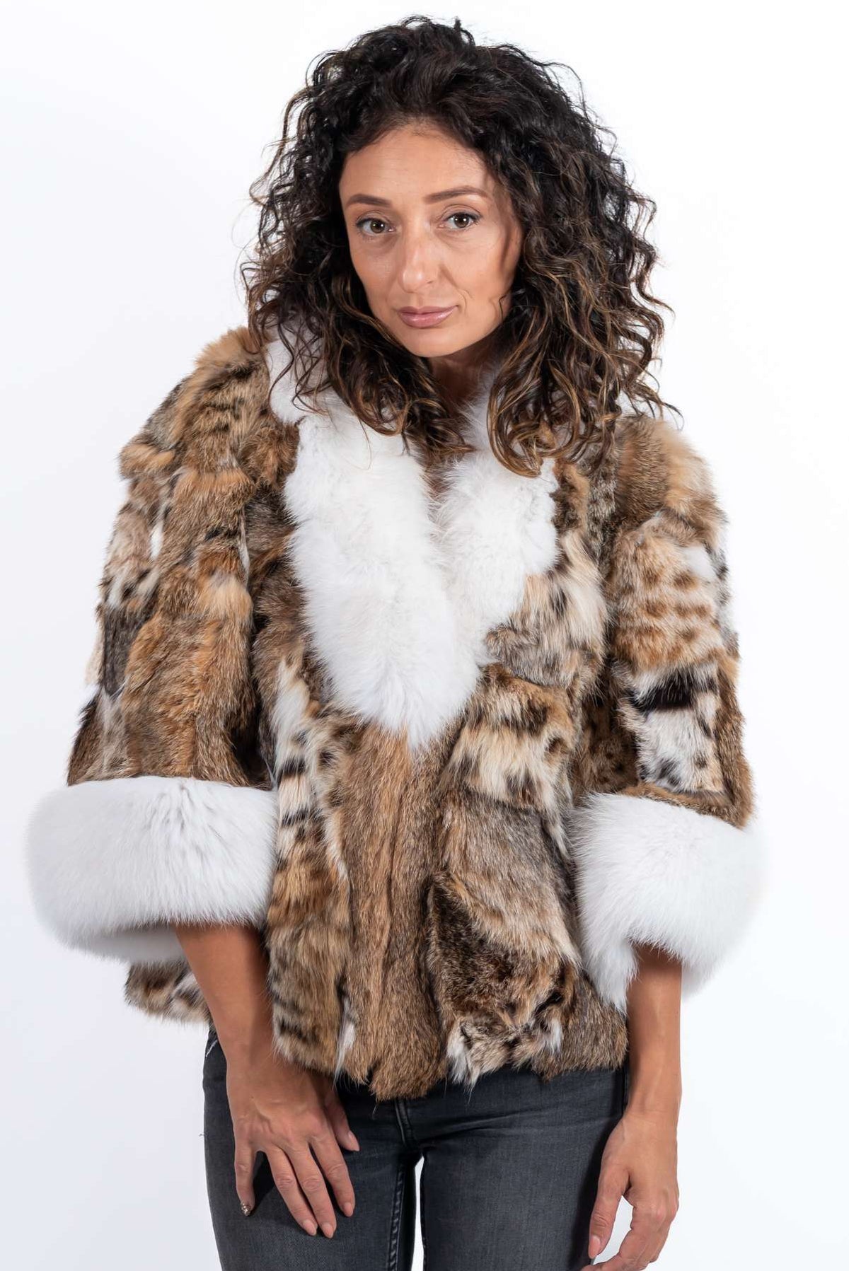 Women's exclusive coat Bistra made of natural lynx fur