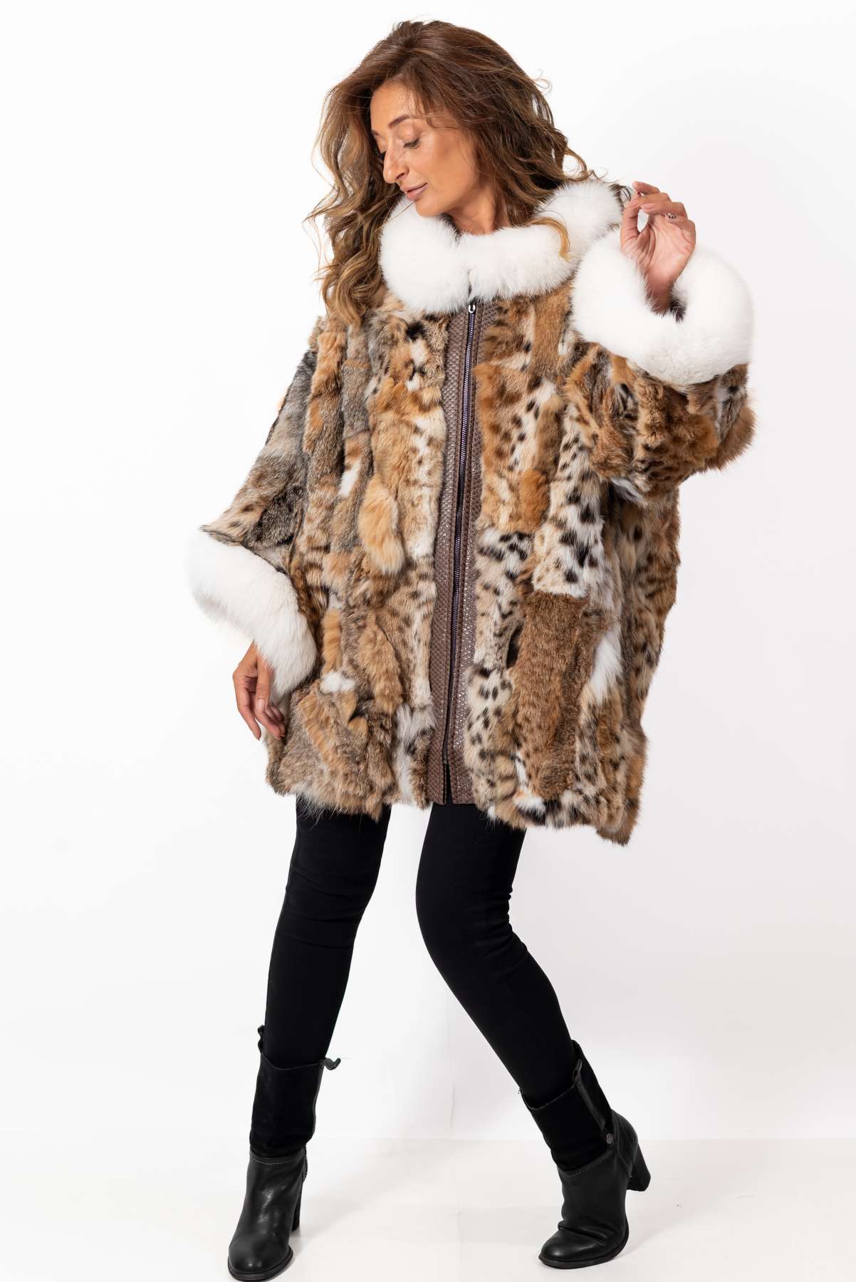Women's exclusive coat Boryana made of natural lynx fur
