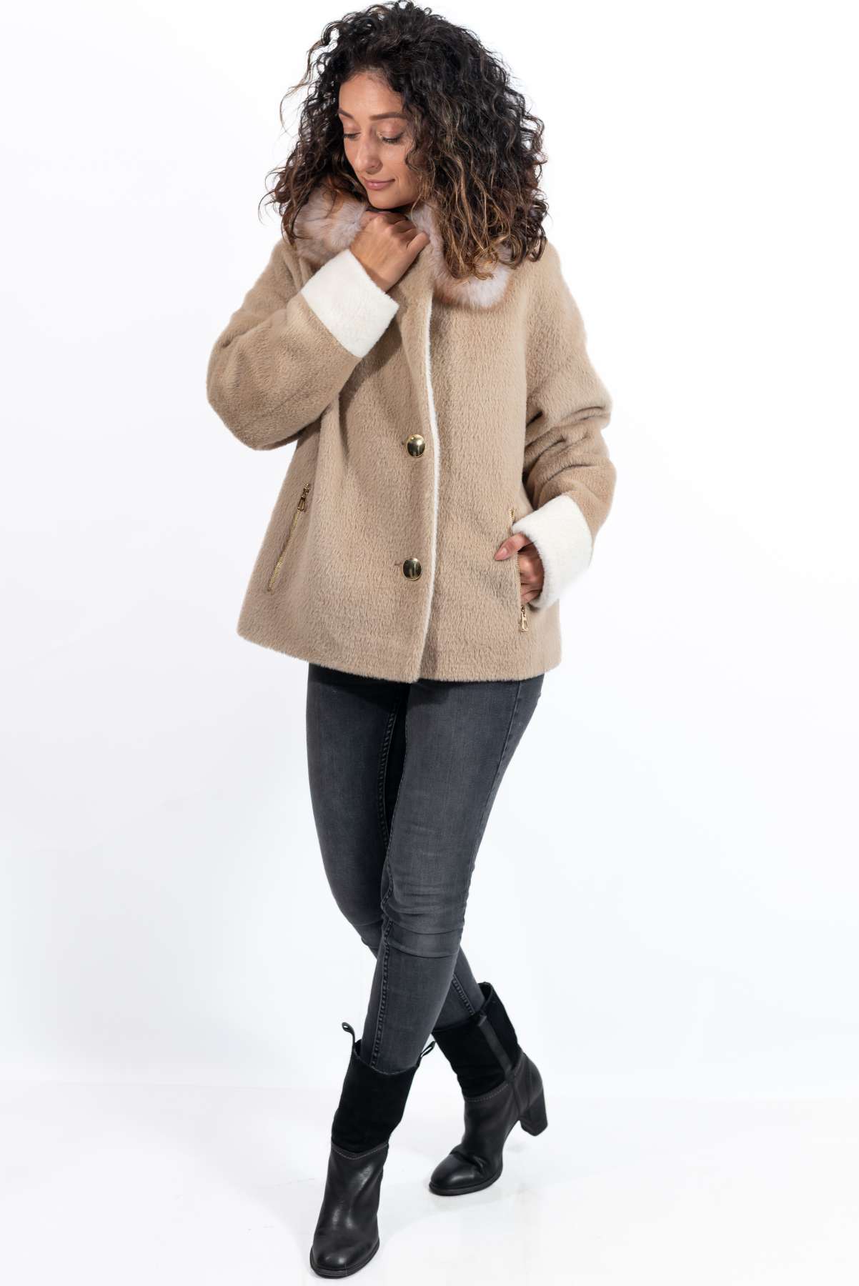 Women's exclusive alpaca coat Yanitsa