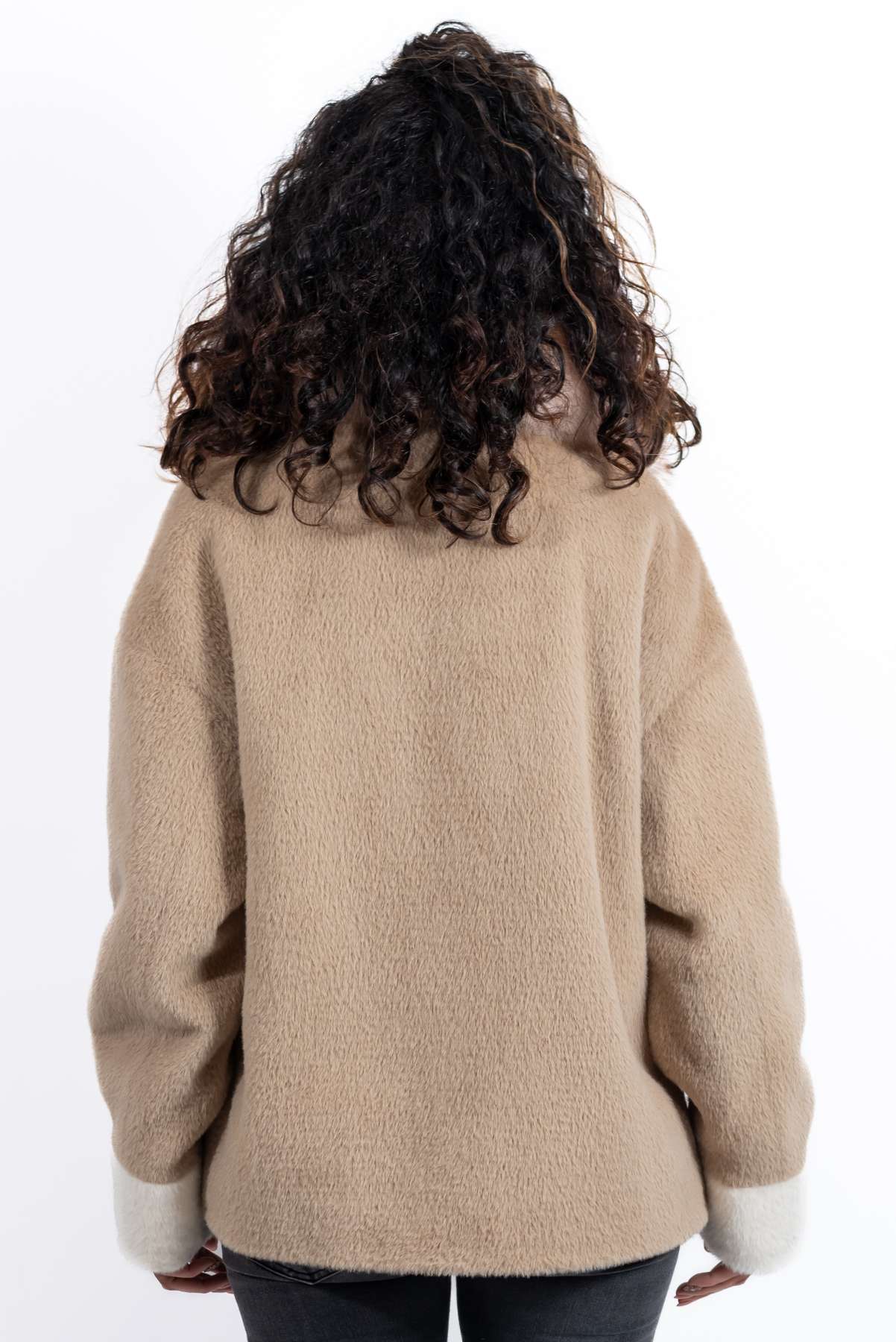 Women's exclusive alpaca coat Yanitsa