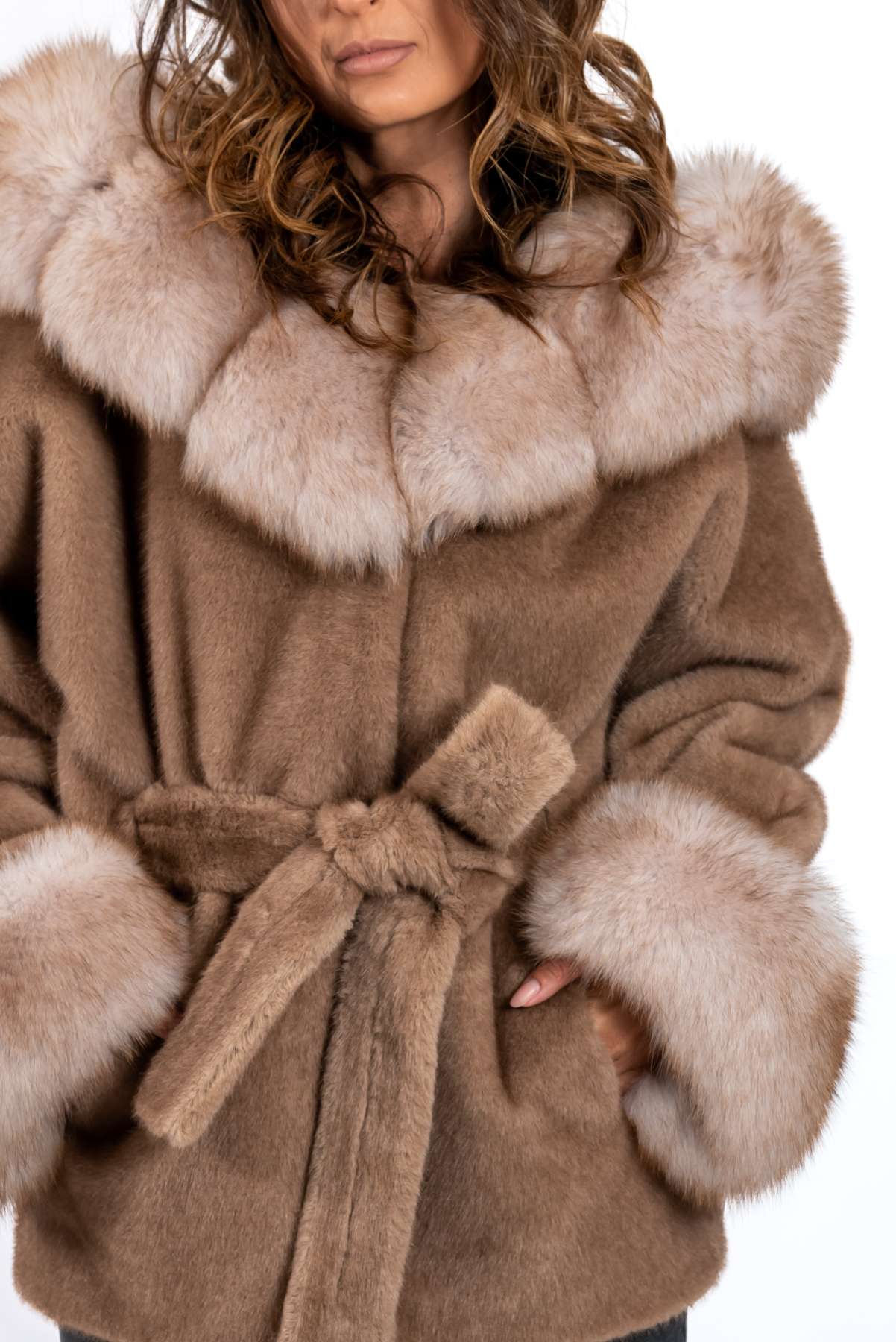 Women's exclusive alpaca coat Jasmine Vizon