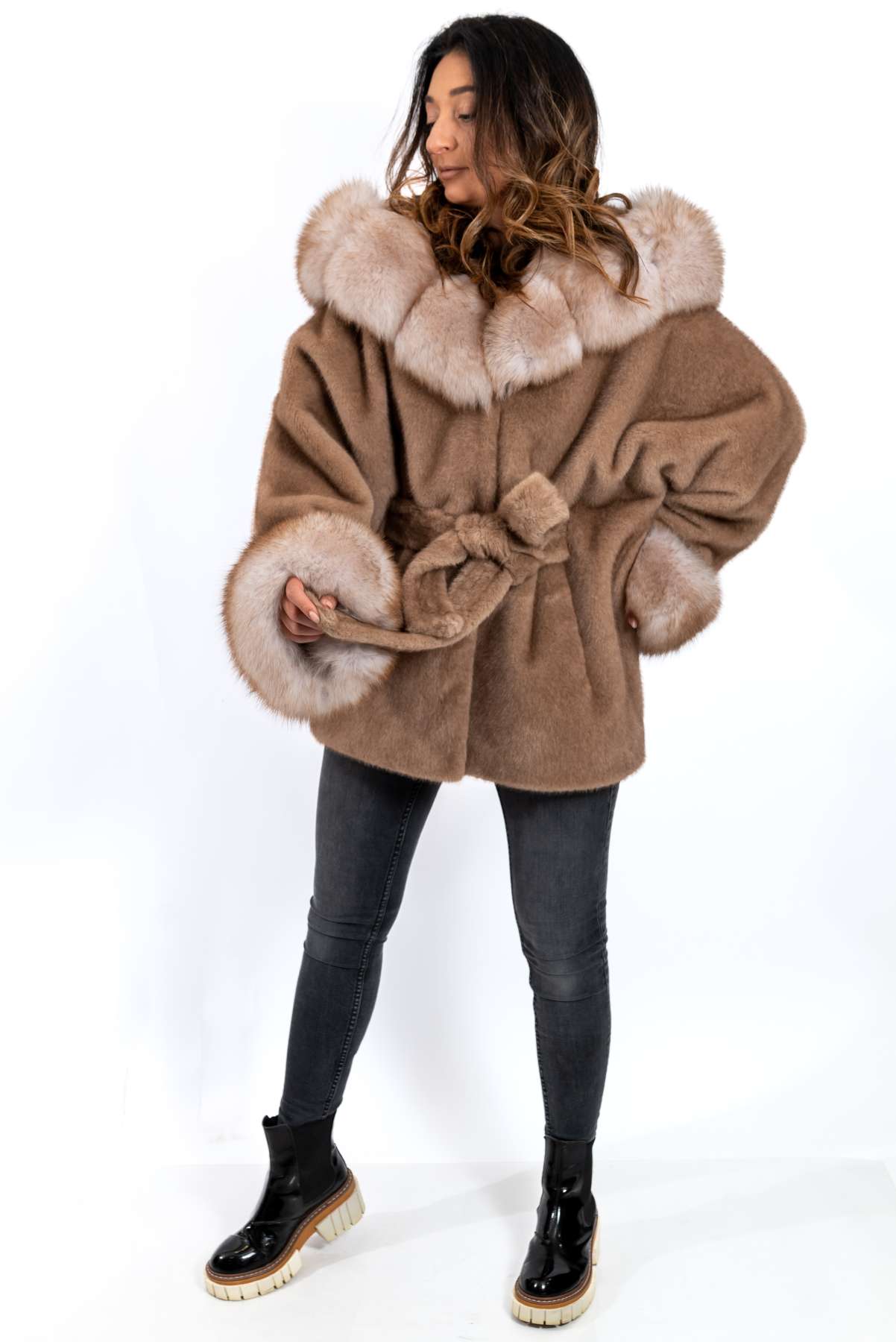 Women's exclusive alpaca coat Jasmine Vizon