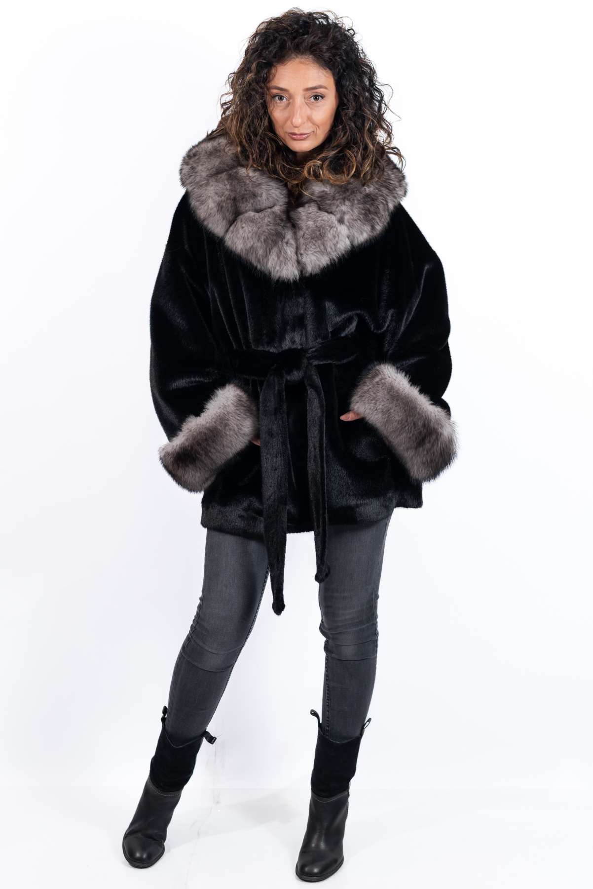 Women's exclusive alpaca coat Jasmine Black