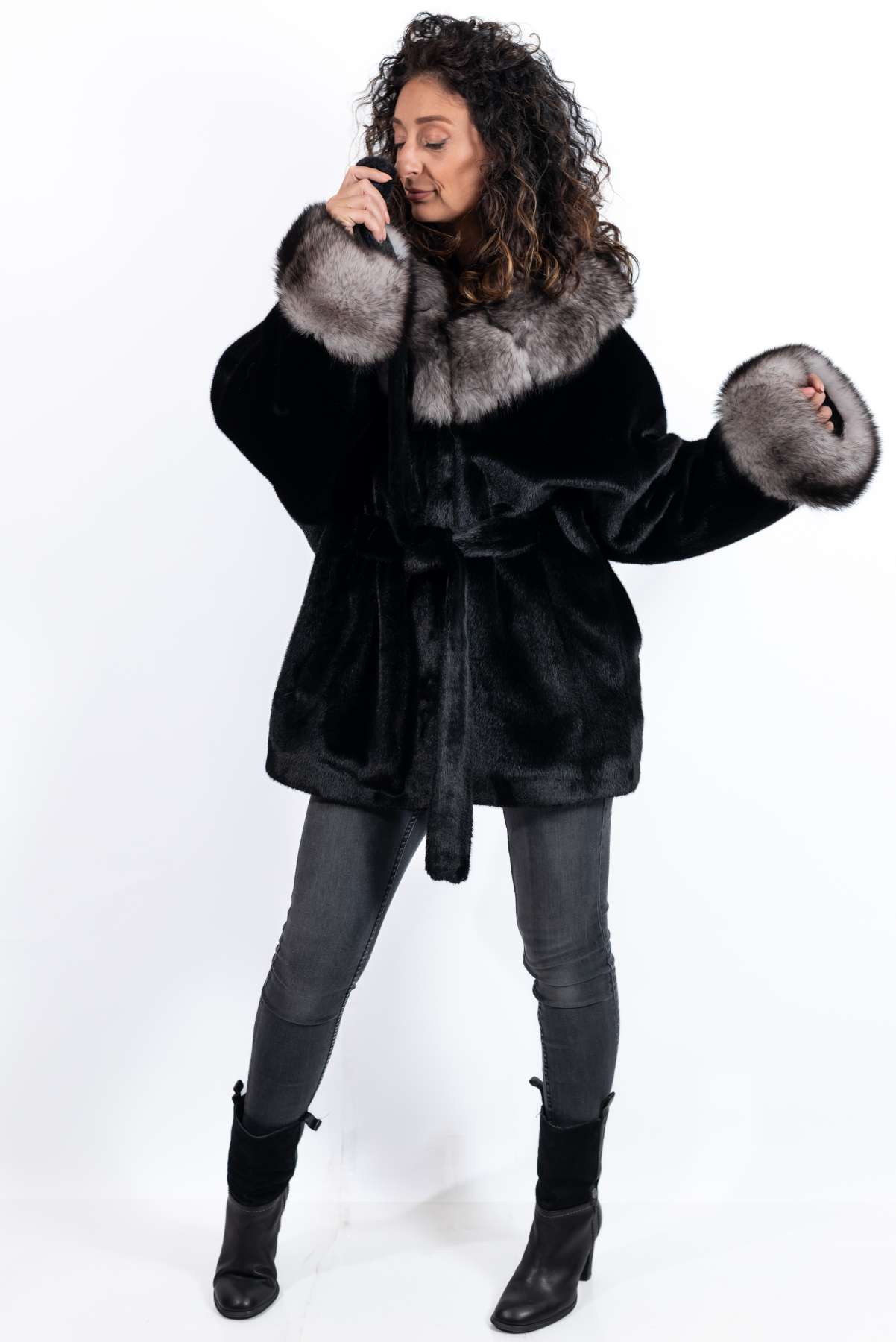 Women's exclusive alpaca coat Jasmine Black