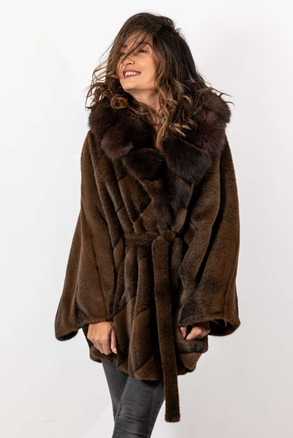 Women's exclusive Alpaca coat Charlotte Brown