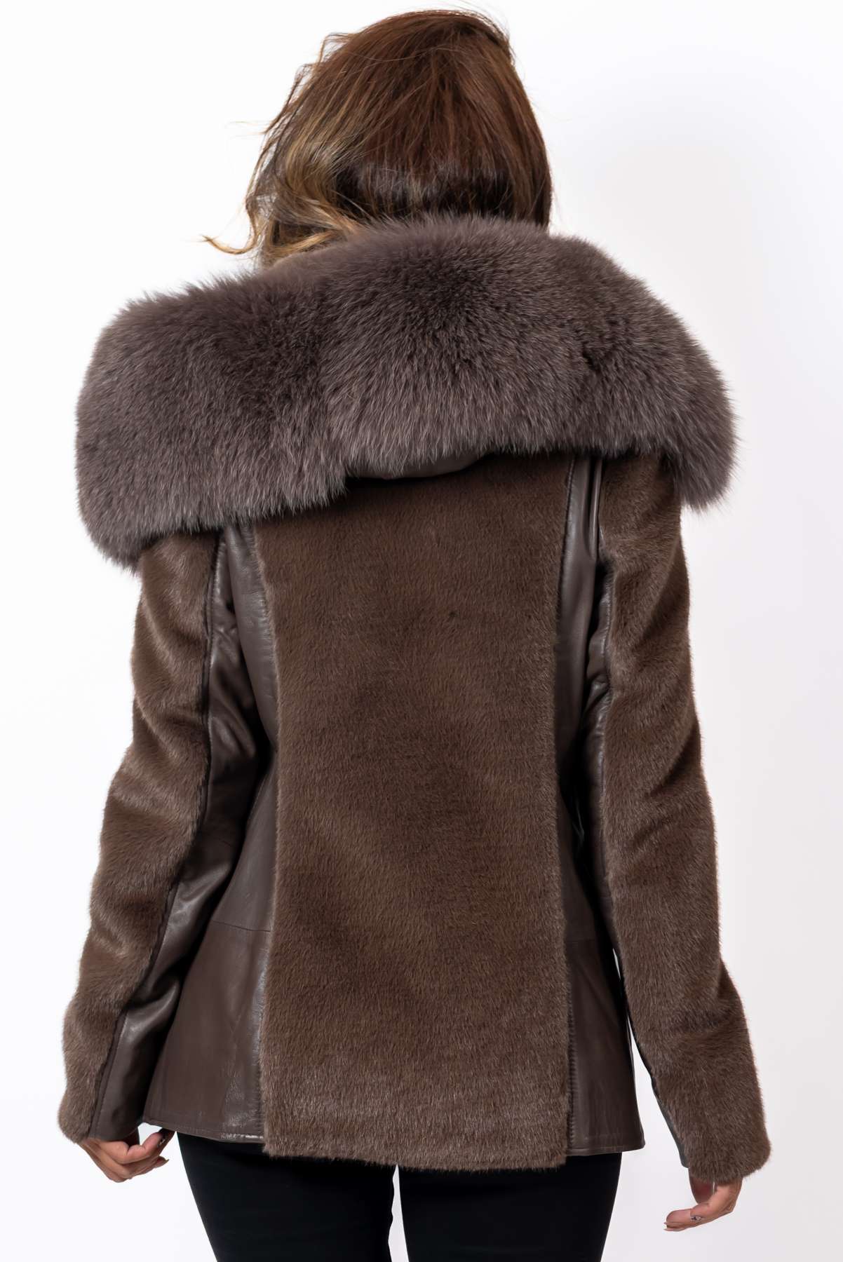 Women's exclusive Alpaca Vihra coat with hood