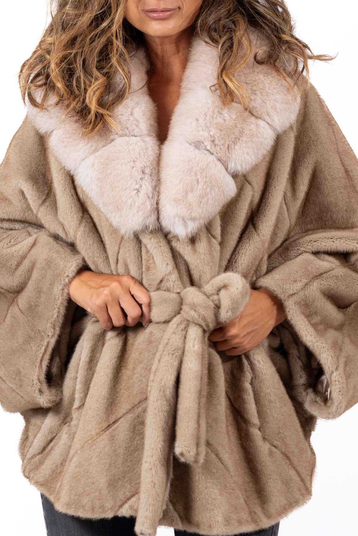 Women's exclusive Alpaca coat Charlotte Beige
