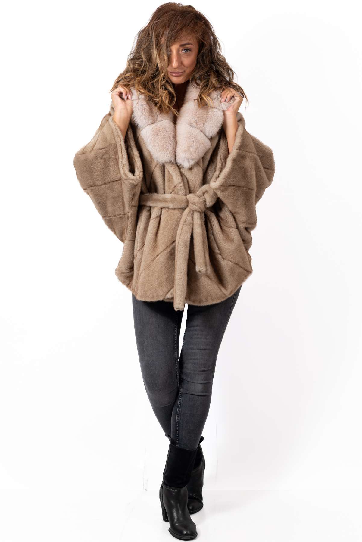 Women's exclusive Alpaca coat Charlotte Beige