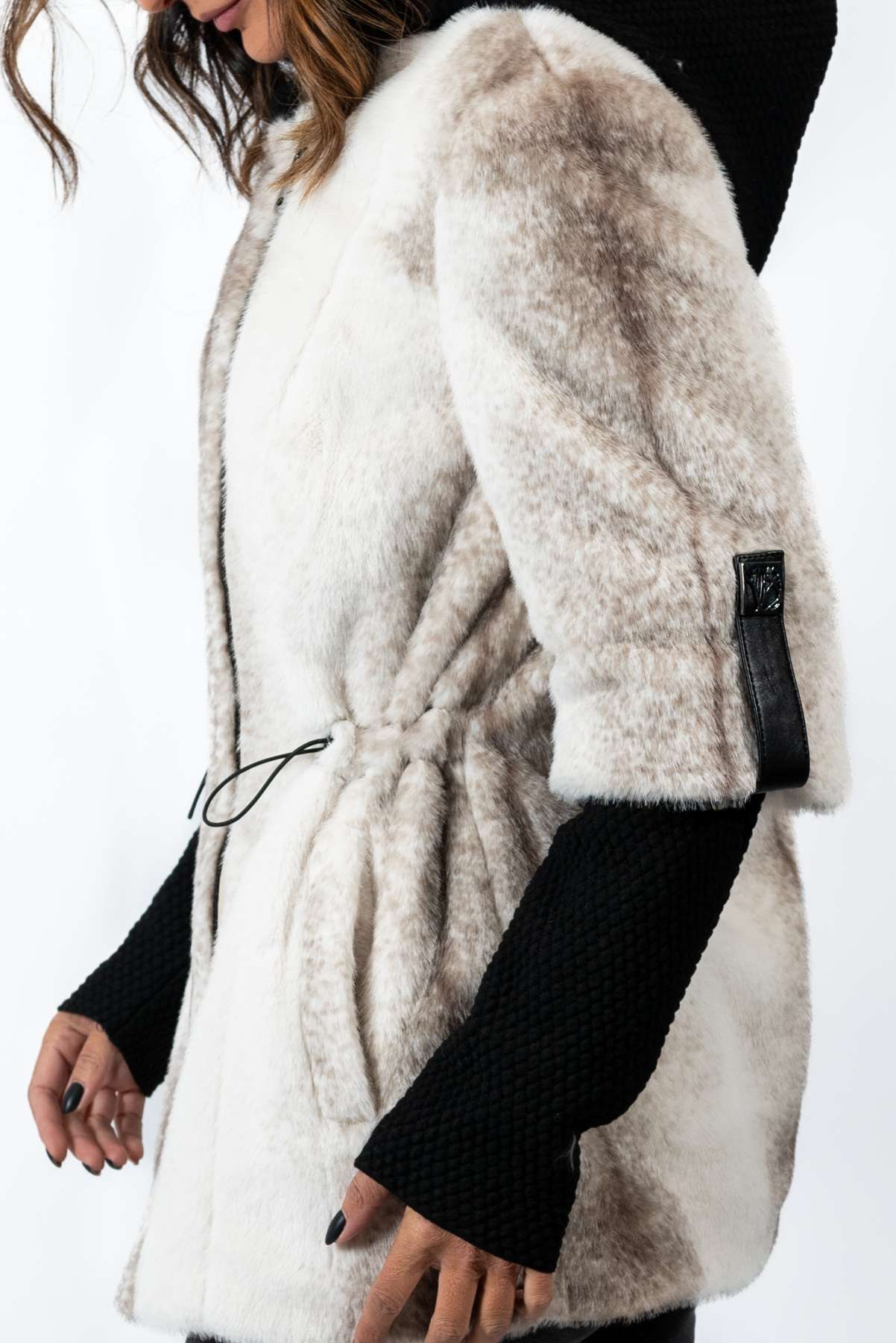 Women's exclusive alpaca coat  Diana White