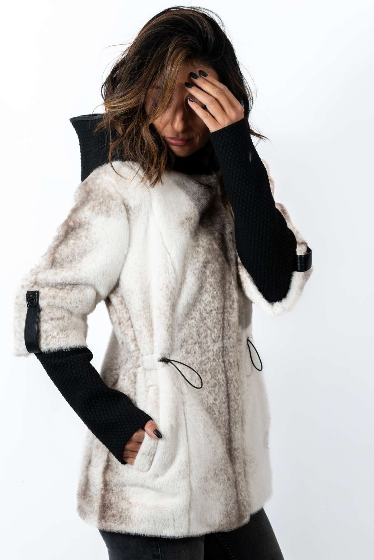 Women's exclusive alpaca coat  Diana White