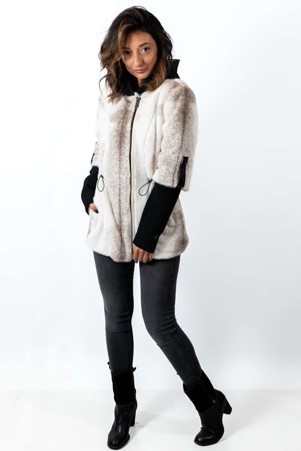 Women's exclusive alpaca coat  Diana White