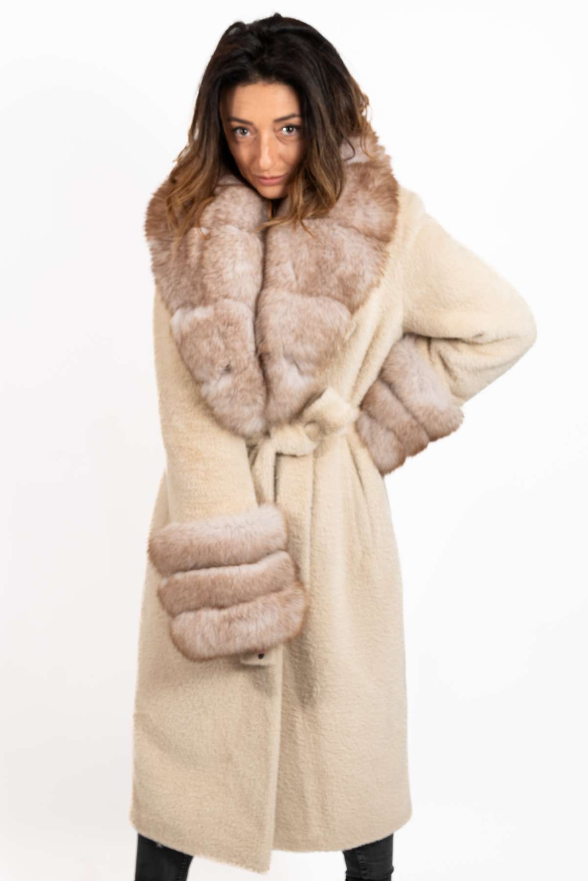 Women's exclusive alpaca coat Amelia Beige