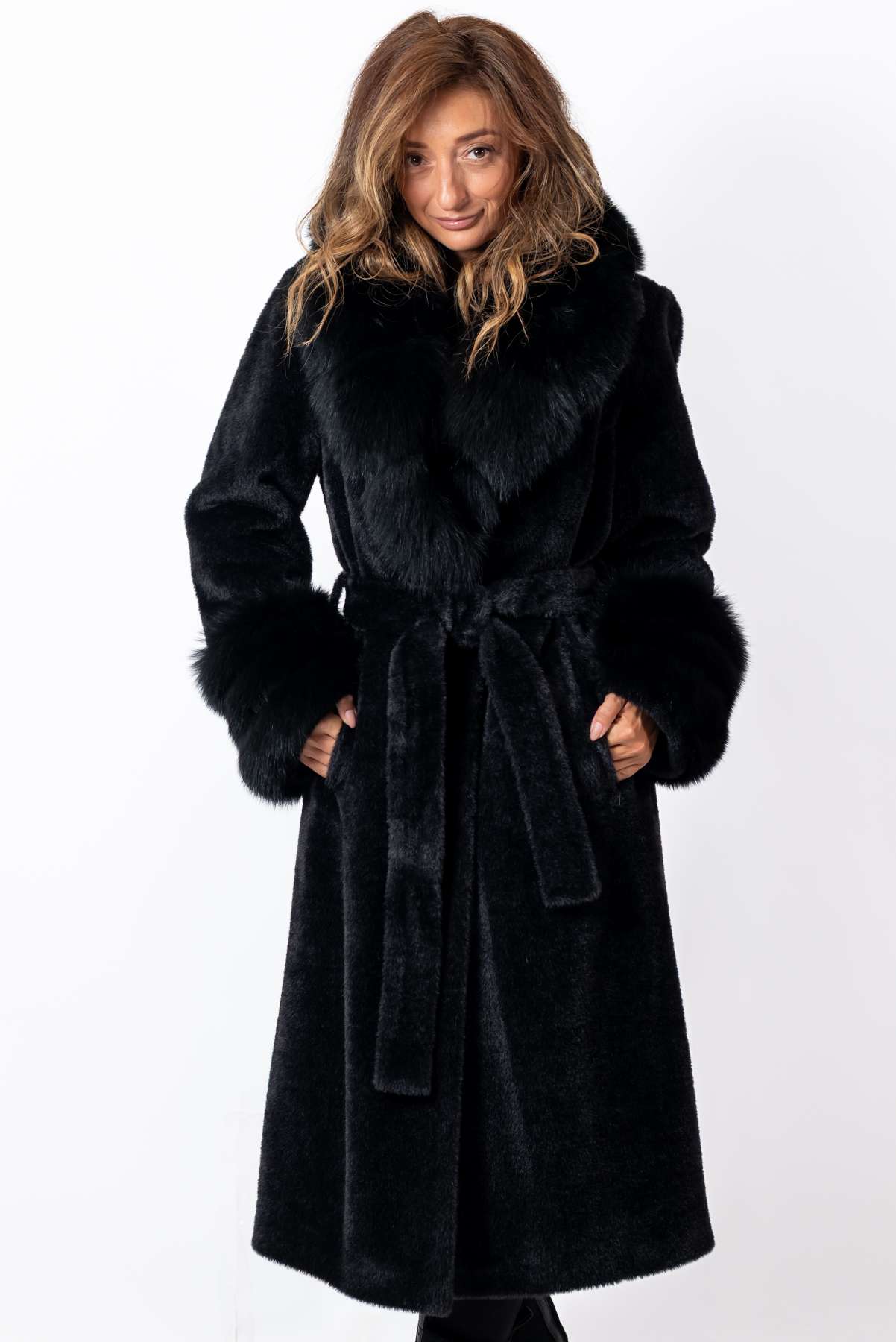 Women's exclusive alpaca coat Amelia Black