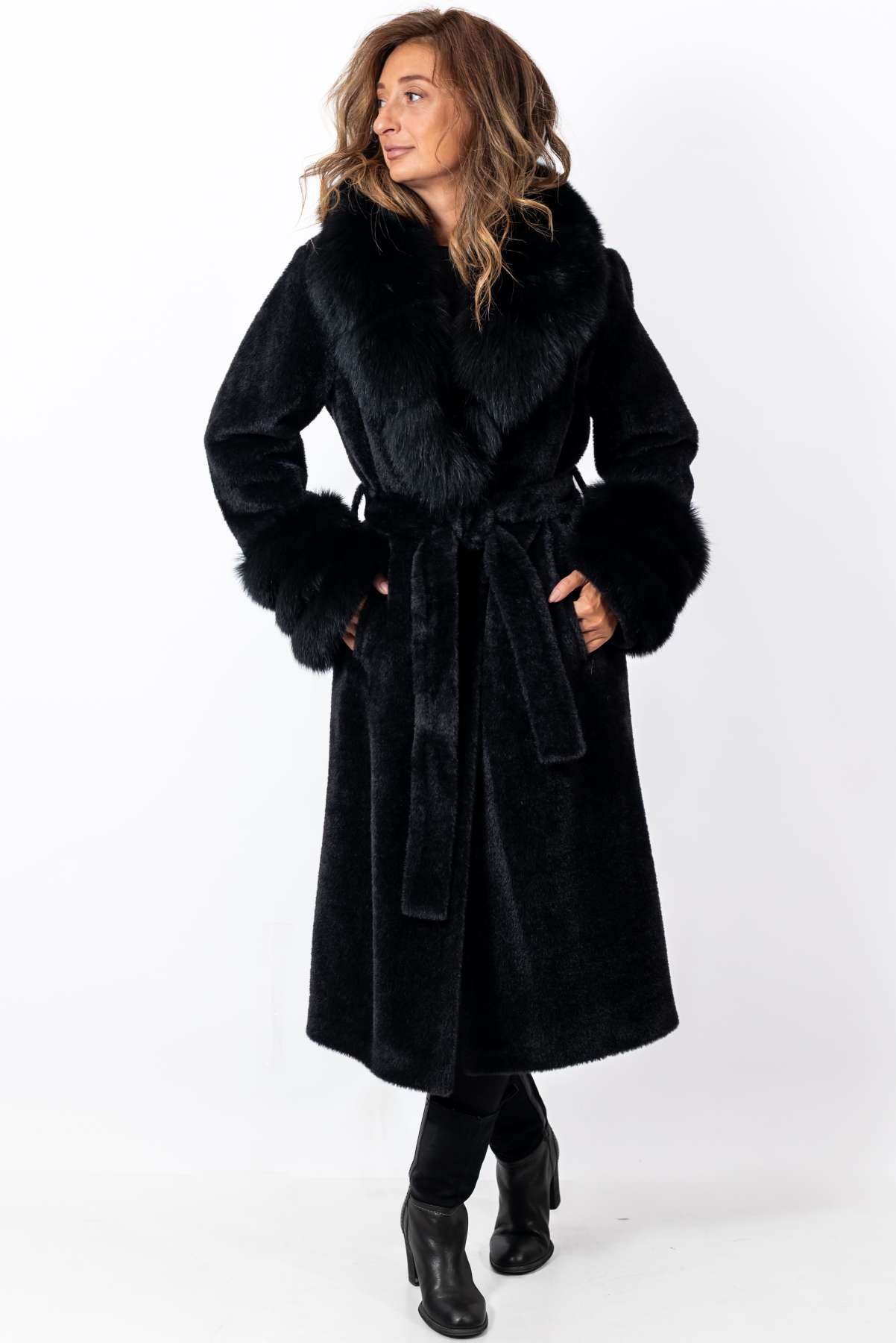 Women's exclusive alpaca coat Amelia Black