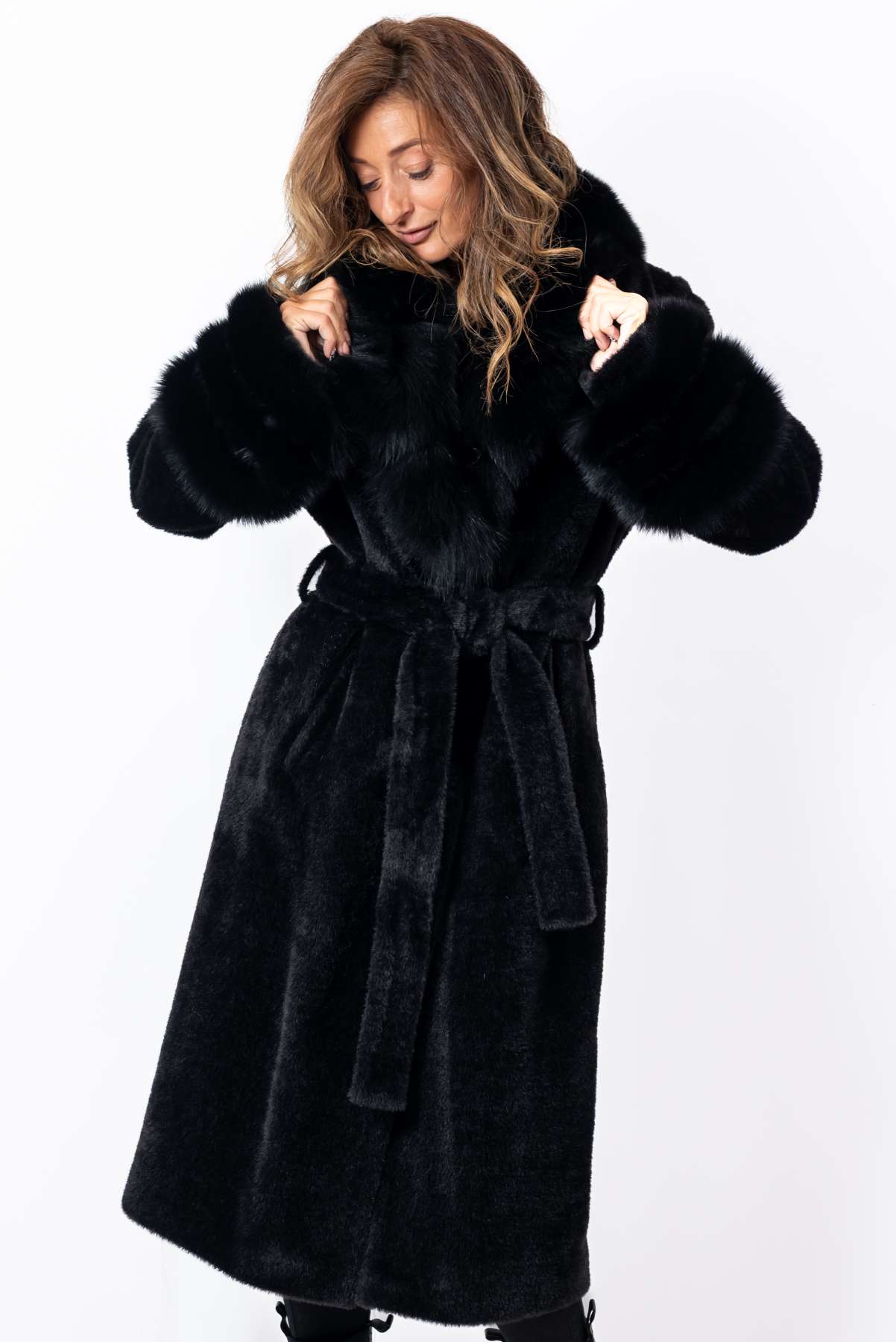 Women's exclusive alpaca coat Amelia Black