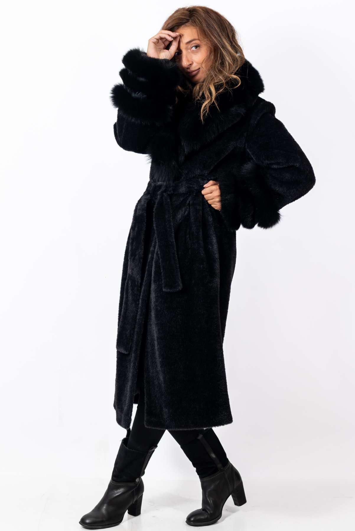 Women's exclusive alpaca coat Amelia Black