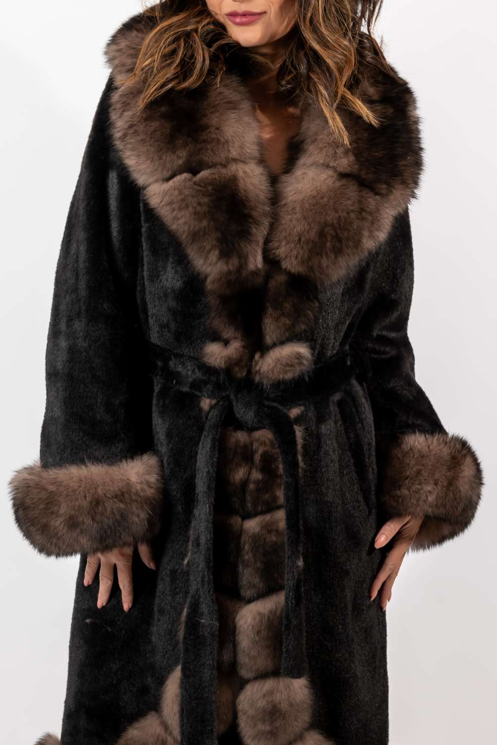 Women's exclusive Alpaca coat Militsa Black