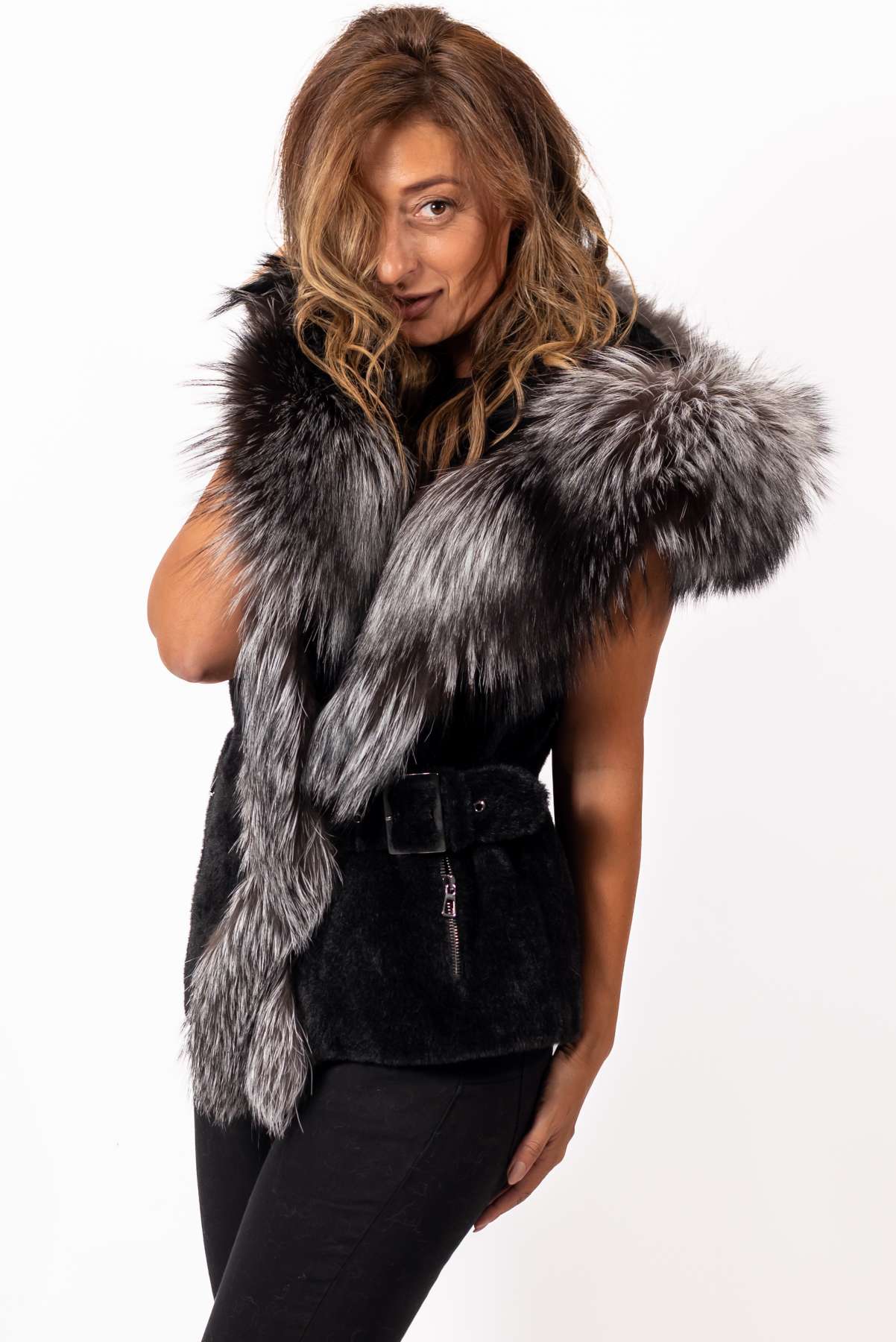 Women's exclusive alpaca Vest with Silver Fox