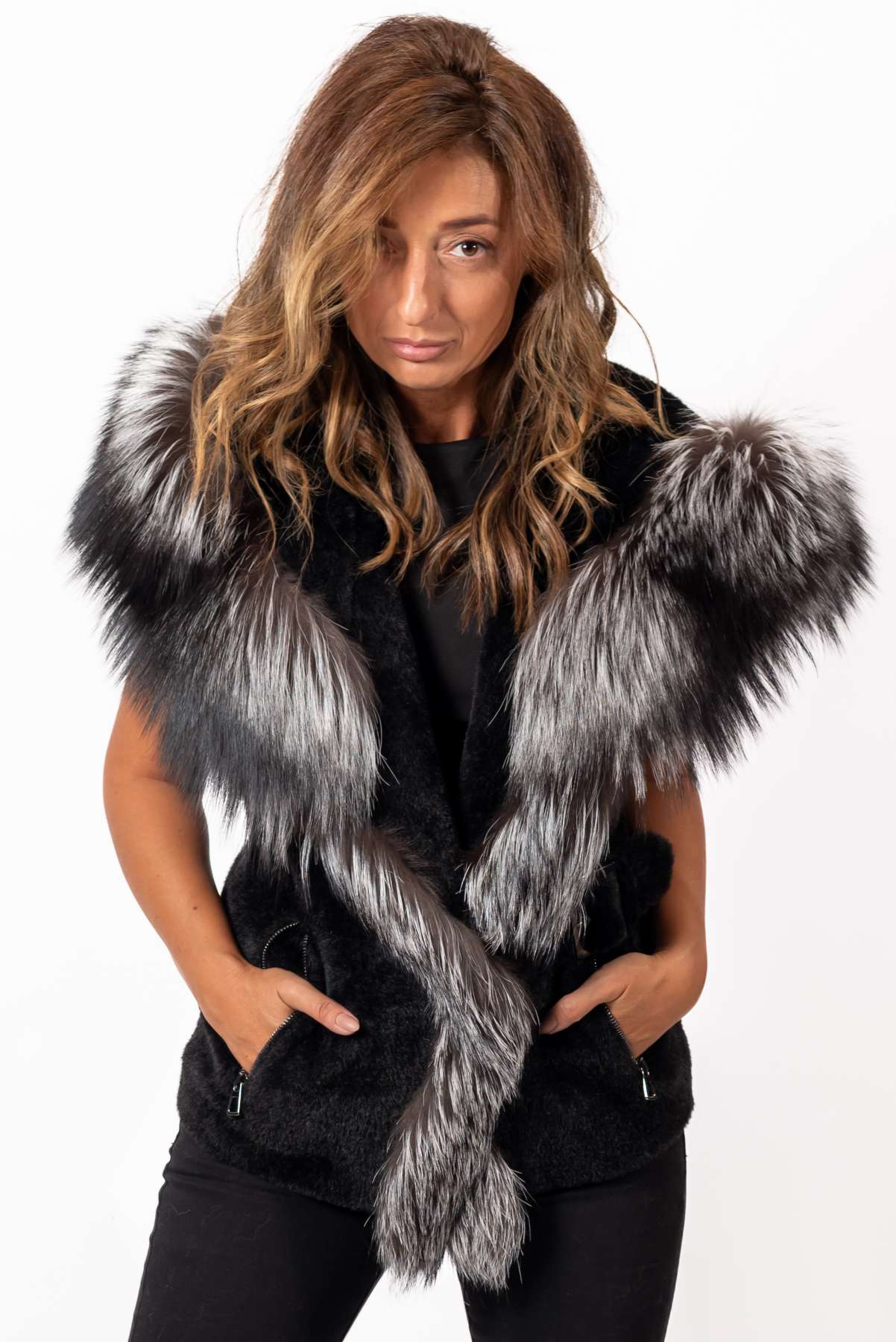Women's exclusive alpaca Vest with Silver Fox
