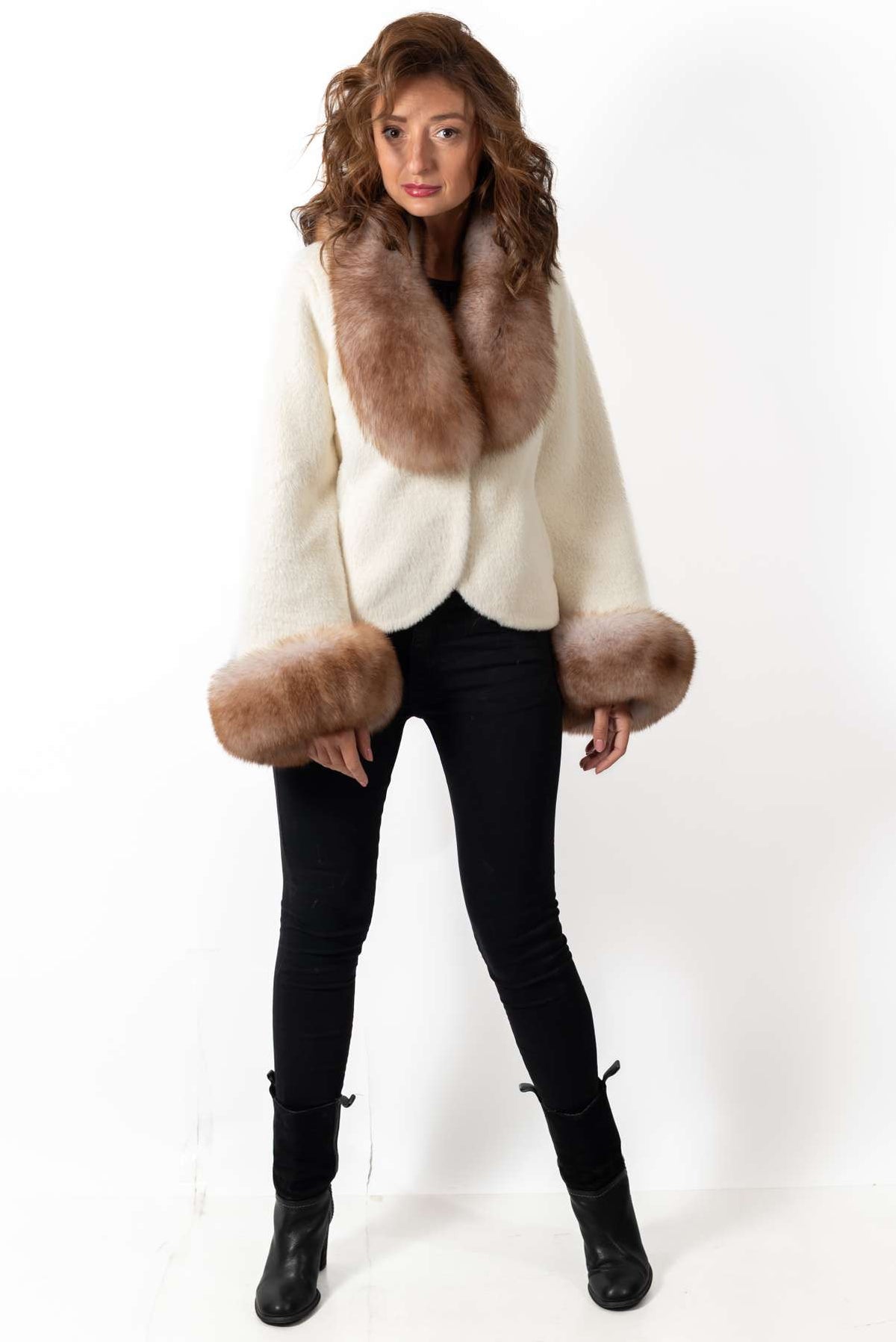 Women's exclusive alpaca coat Ava Short White
