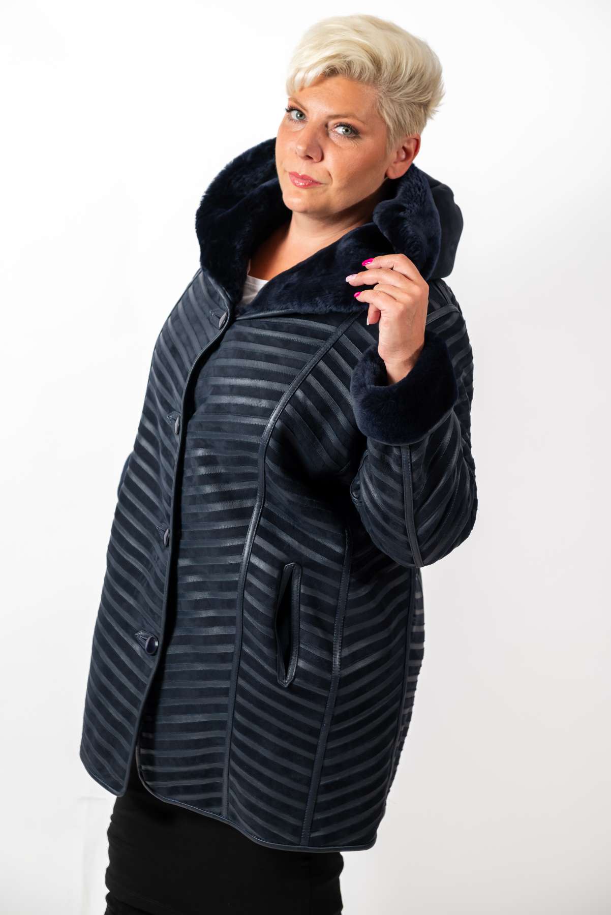 Women's exclusive lambskin coat Silvana