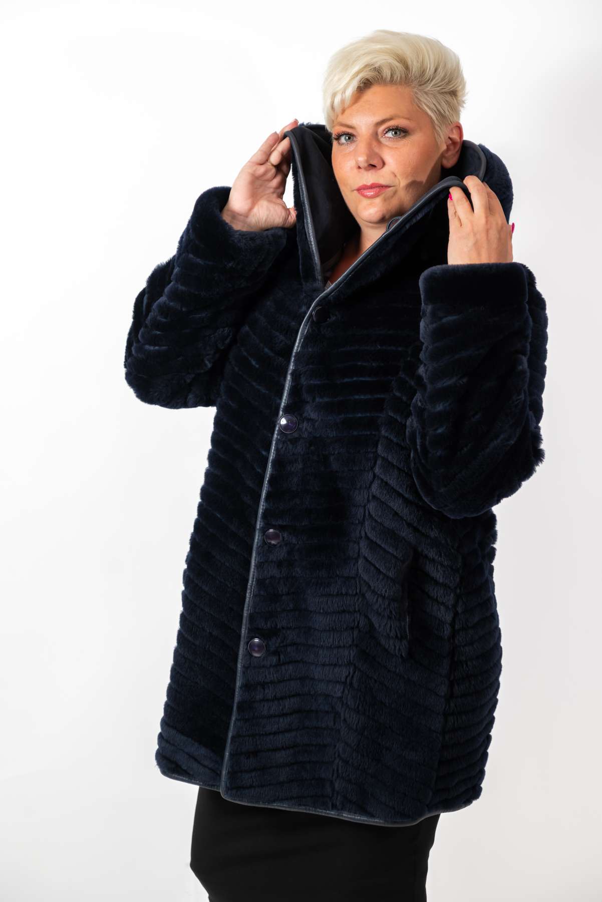 Women's exclusive lambskin coat Silvana