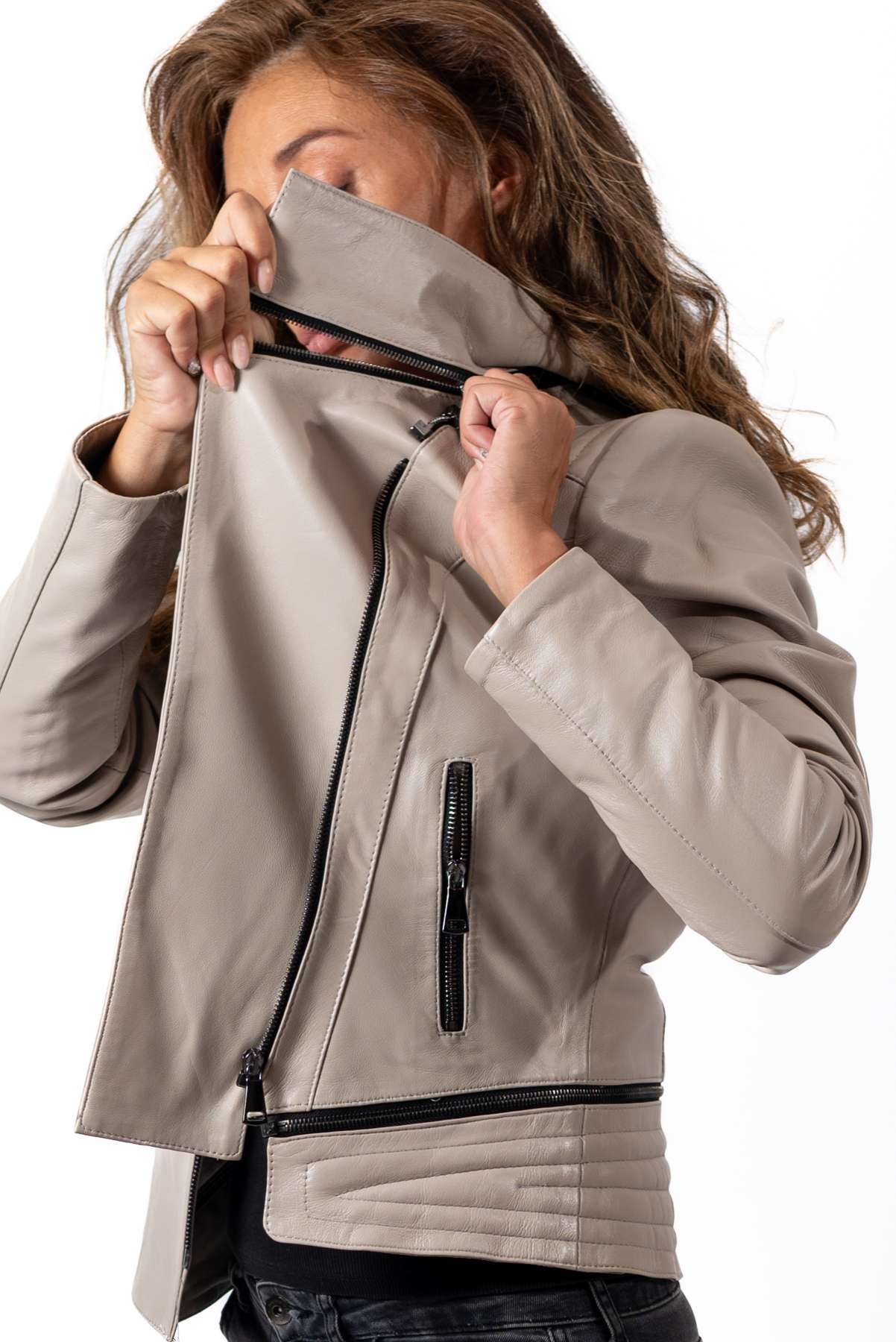 Women's leather jacket Aglaya