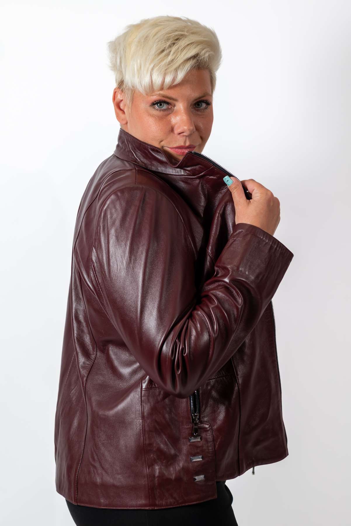 Women's leather jacket Adelina Bordo