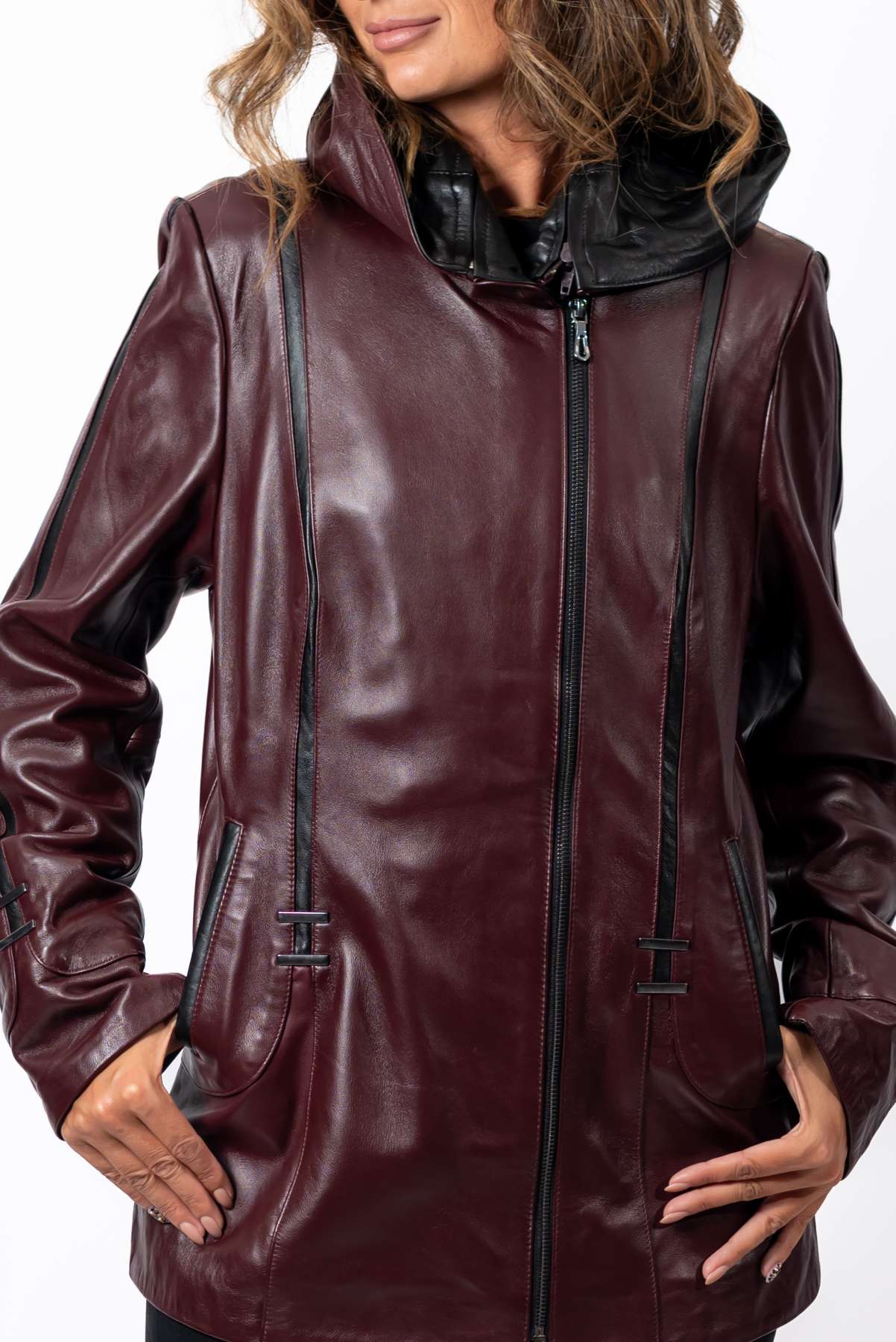 Women's leather jacket Zhana