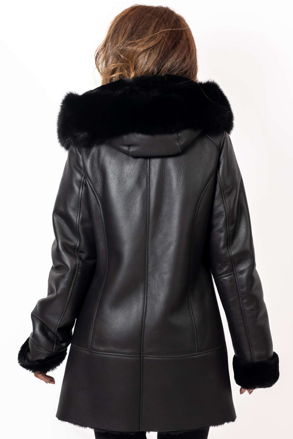 Women's exclusive lambskin coat Bisera with Fox