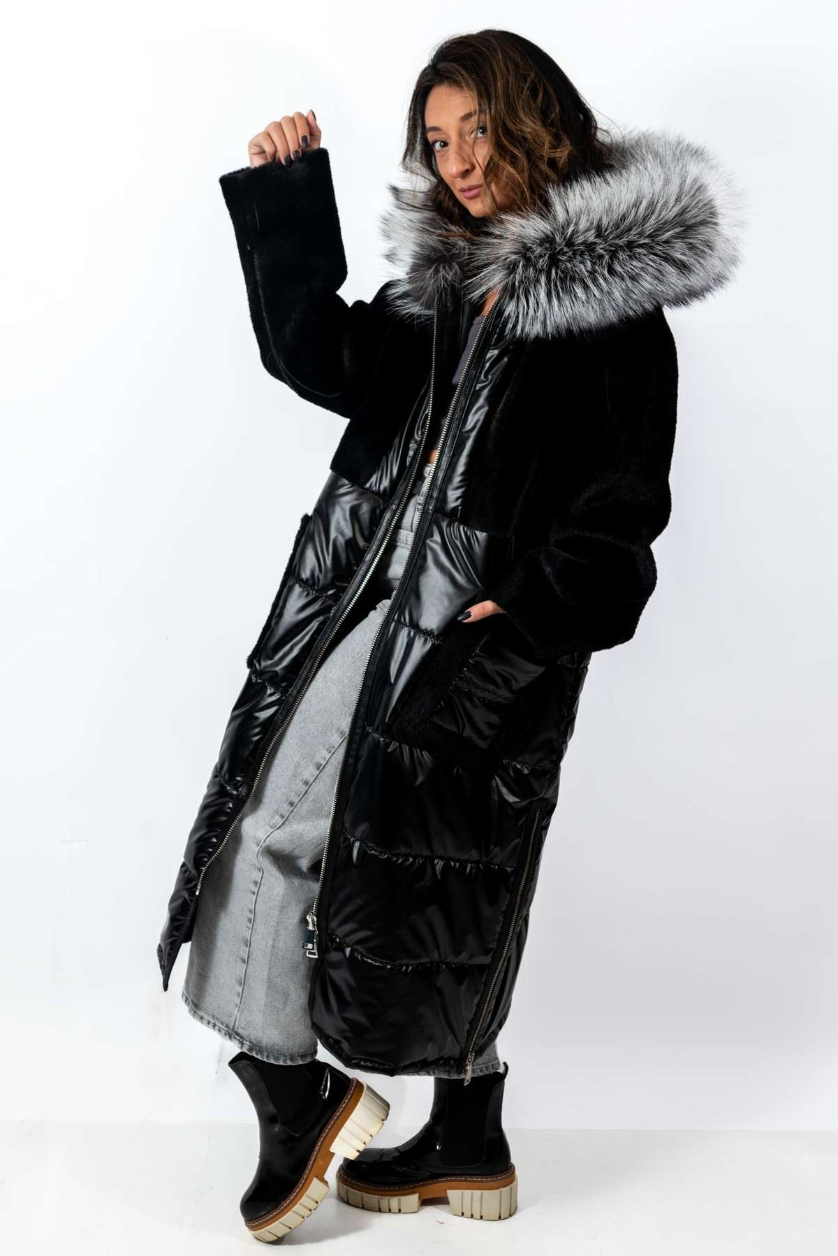 Women's exclusive long Parka coat with silver fox fur