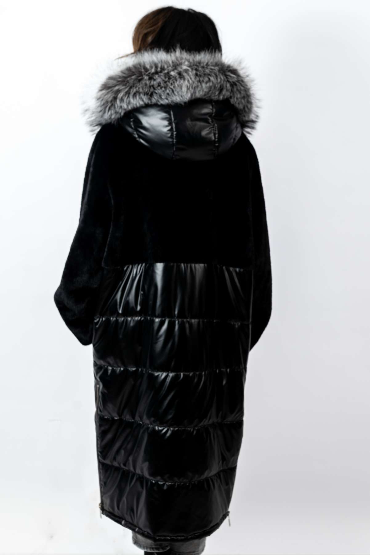 Women's exclusive long Parka coat with silver fox fur