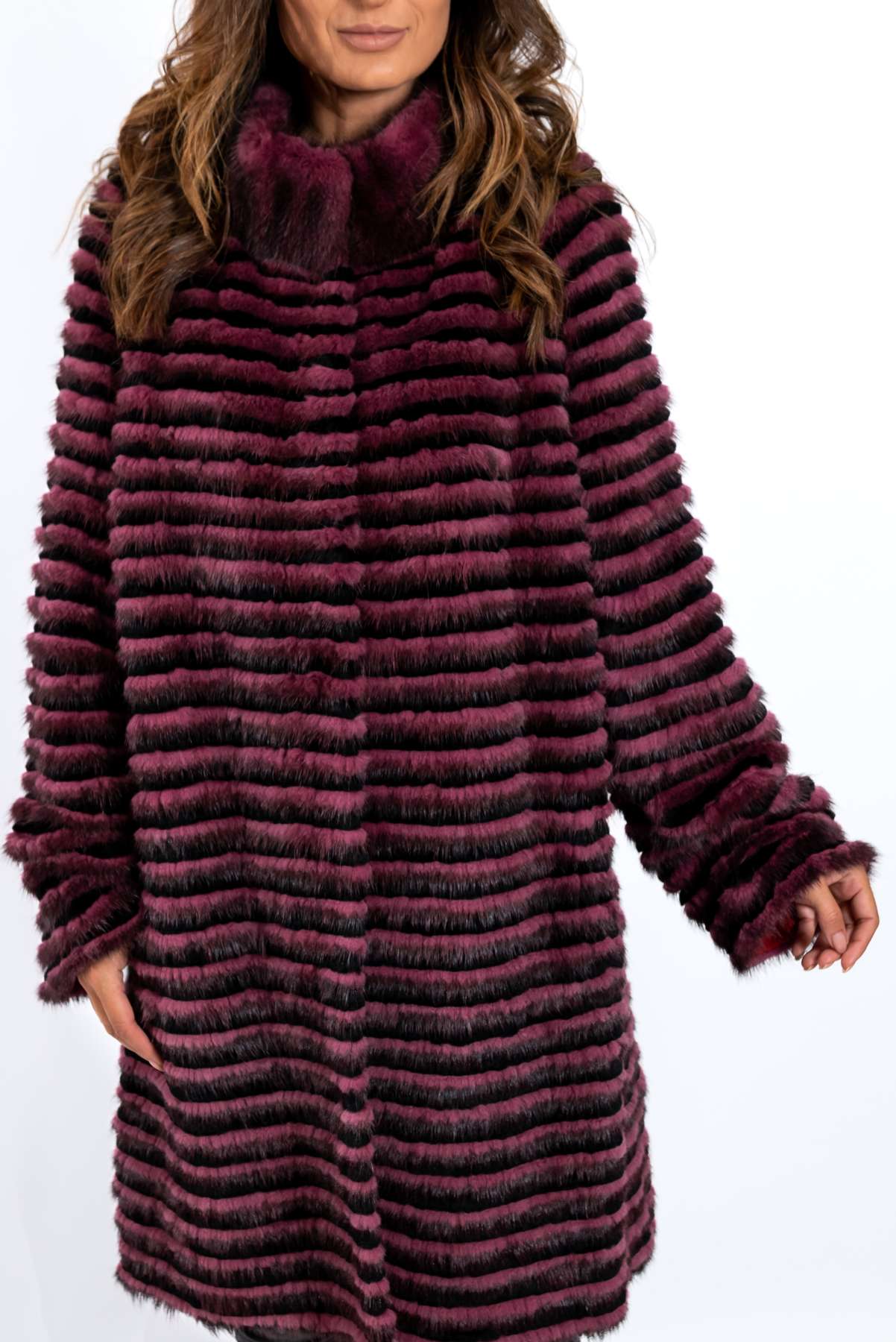 Women's exclusive coat from mink Dayana Powder